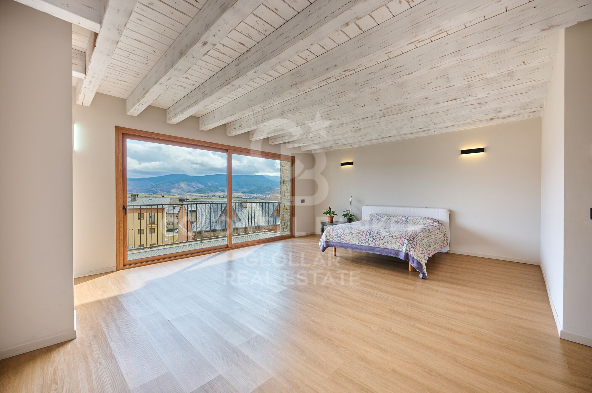 House 4 Bedrooms Sale Puigcerdà