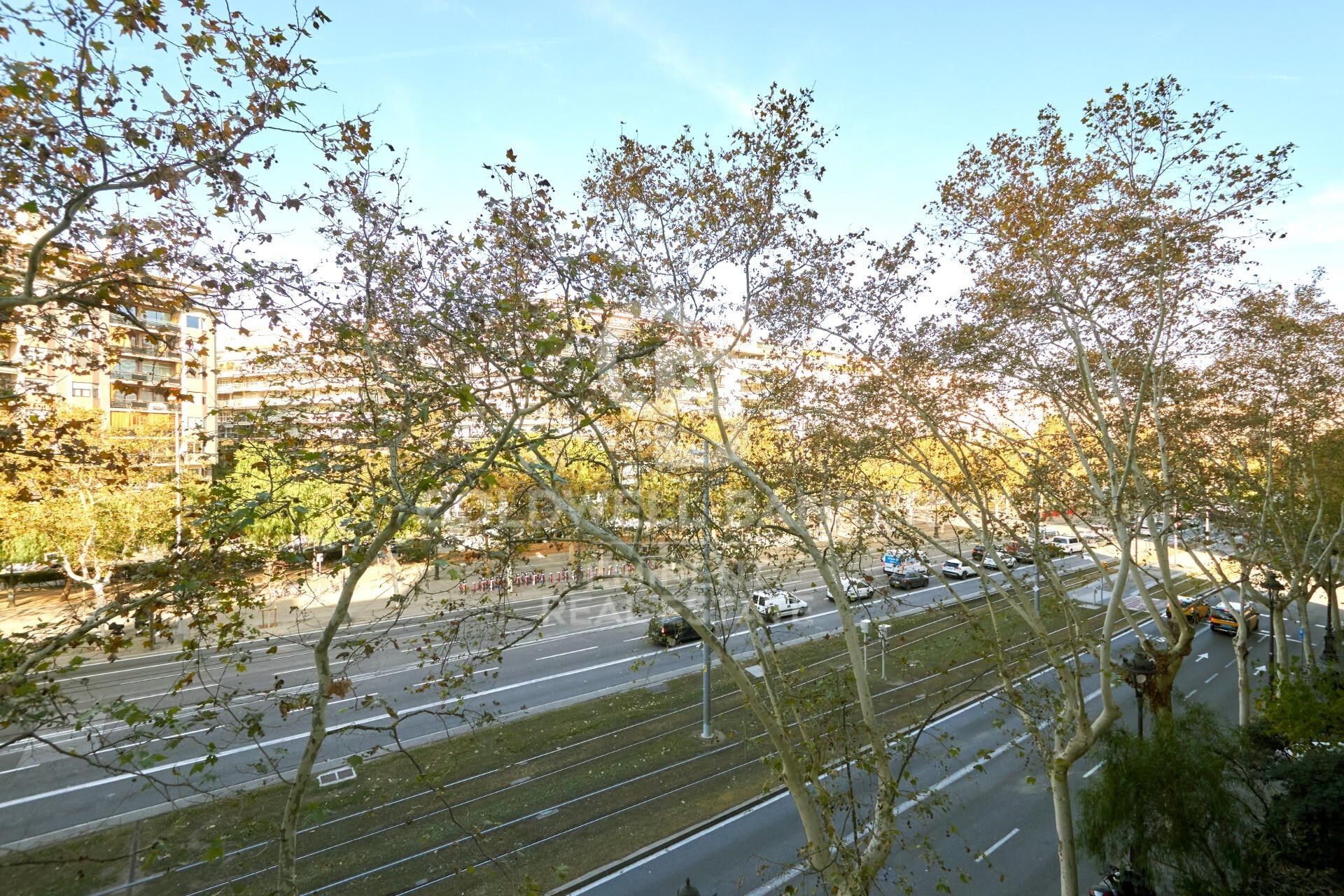 Flat 4 Bedrooms Sale Barcelona