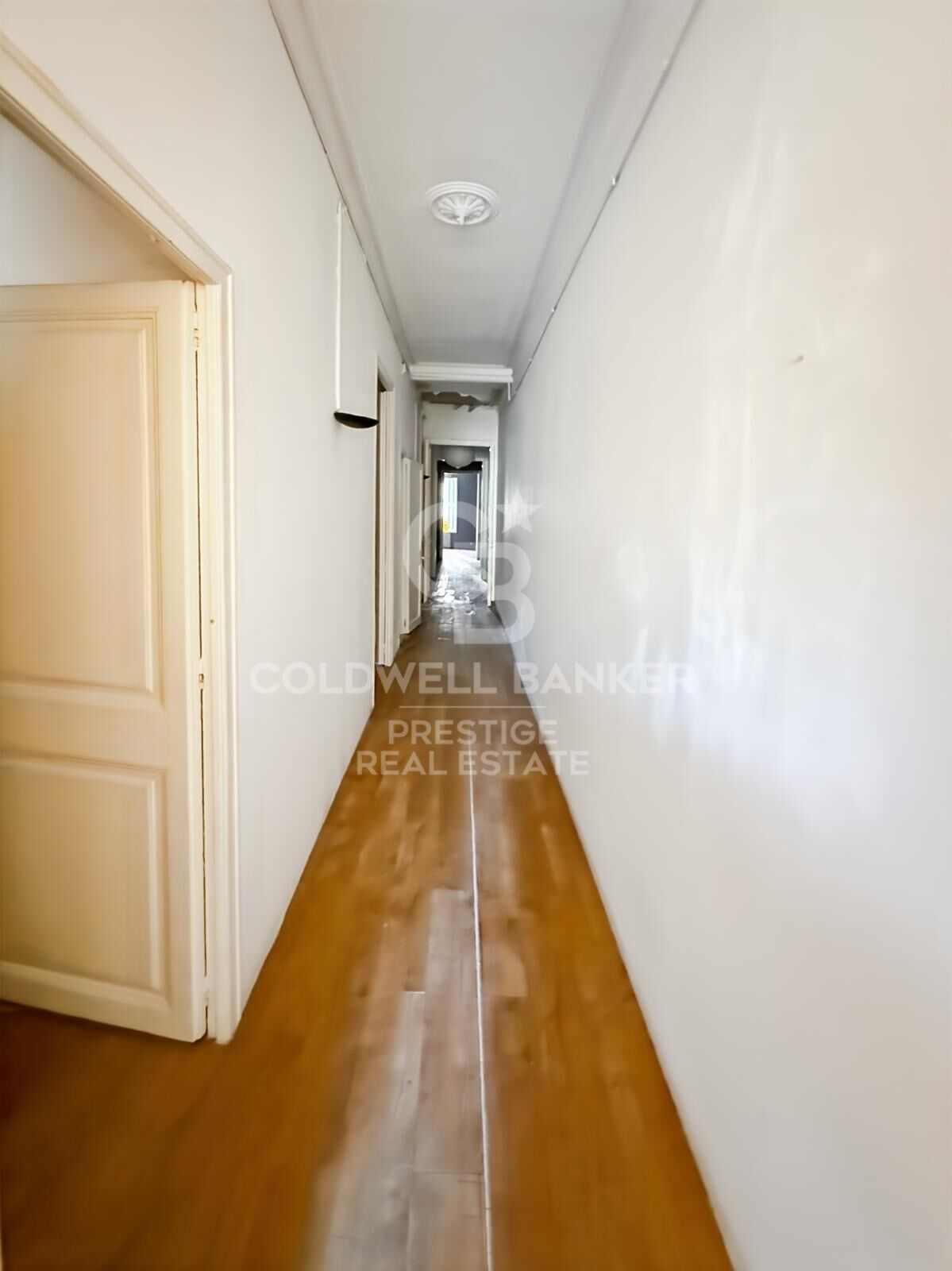 Flat 2 Bedrooms Sale Barcelona