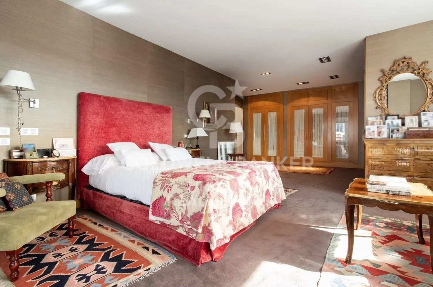 Spectacular luxury duplex in El Viso.