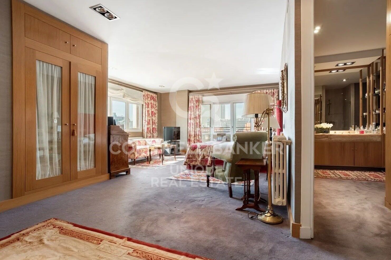 Spectacular luxury duplex in El Viso.