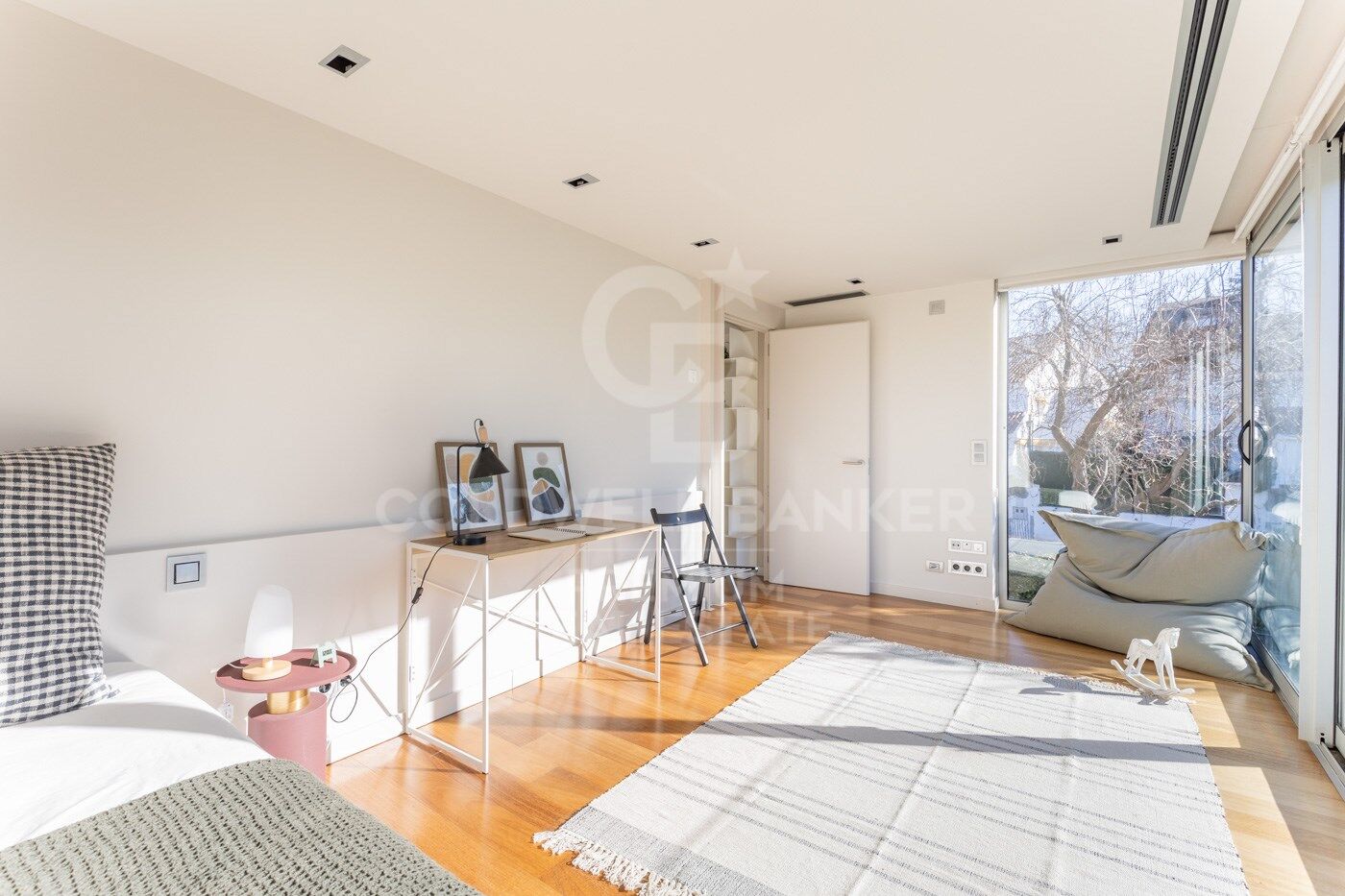 Maison spectaculaire où l'espace est le protagoniste