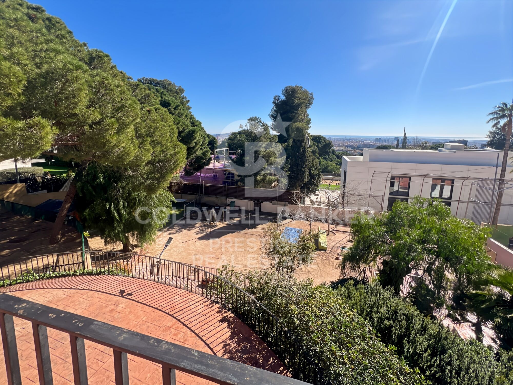 Casa en venta o alquiler en Pedralbes, ideal para consulado o escuela internacional