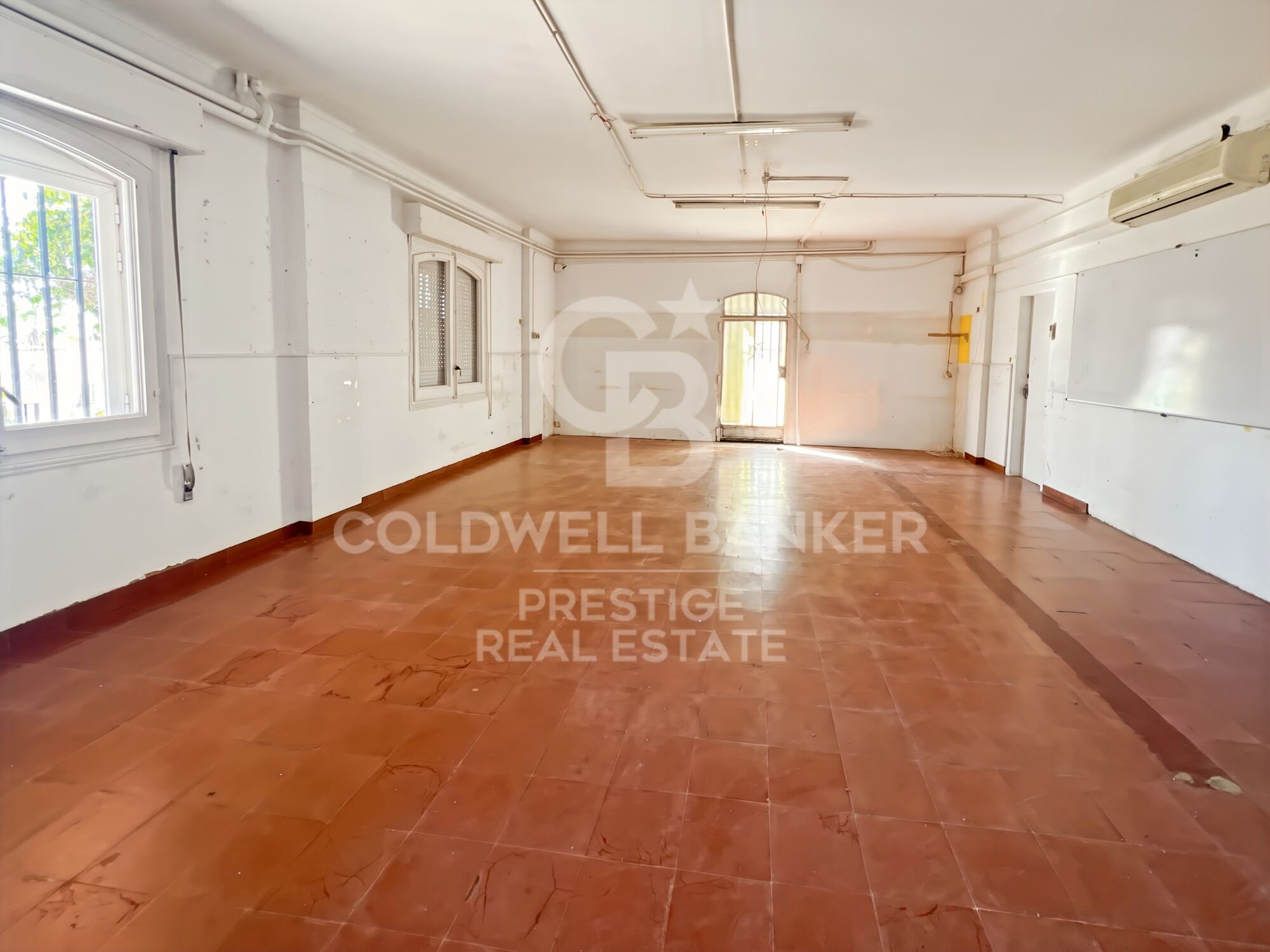 Representative office to sell or rent