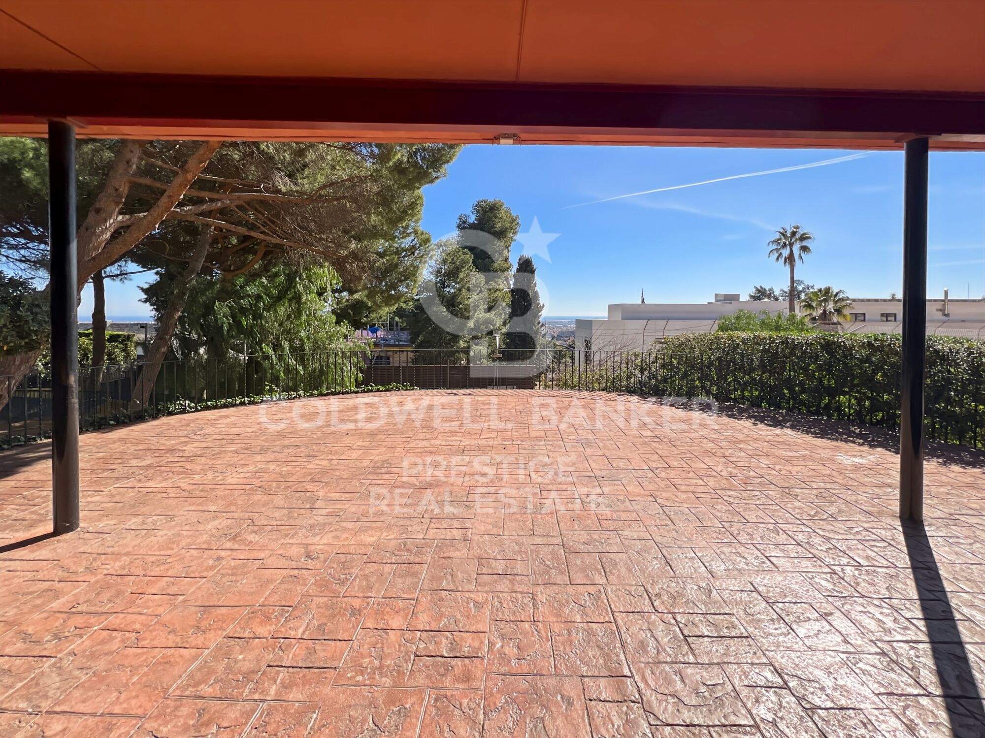 Casa en venta o alquiler en Pedralbes, ideal para consulado o escuela internacional