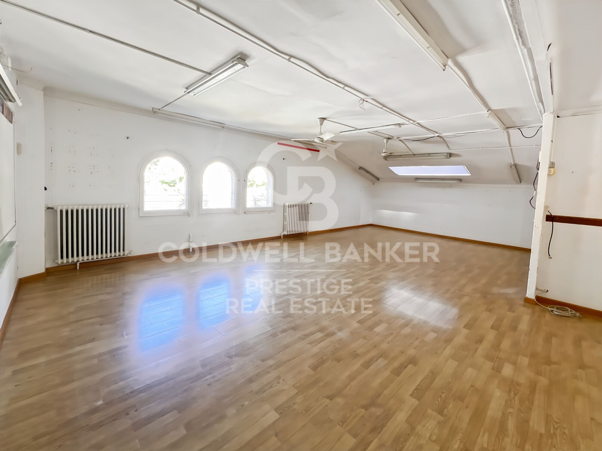 Representative office to sell or rent