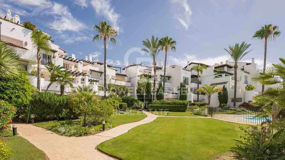 Exclusivo apartamento en planta baja en Costalita, Estepona