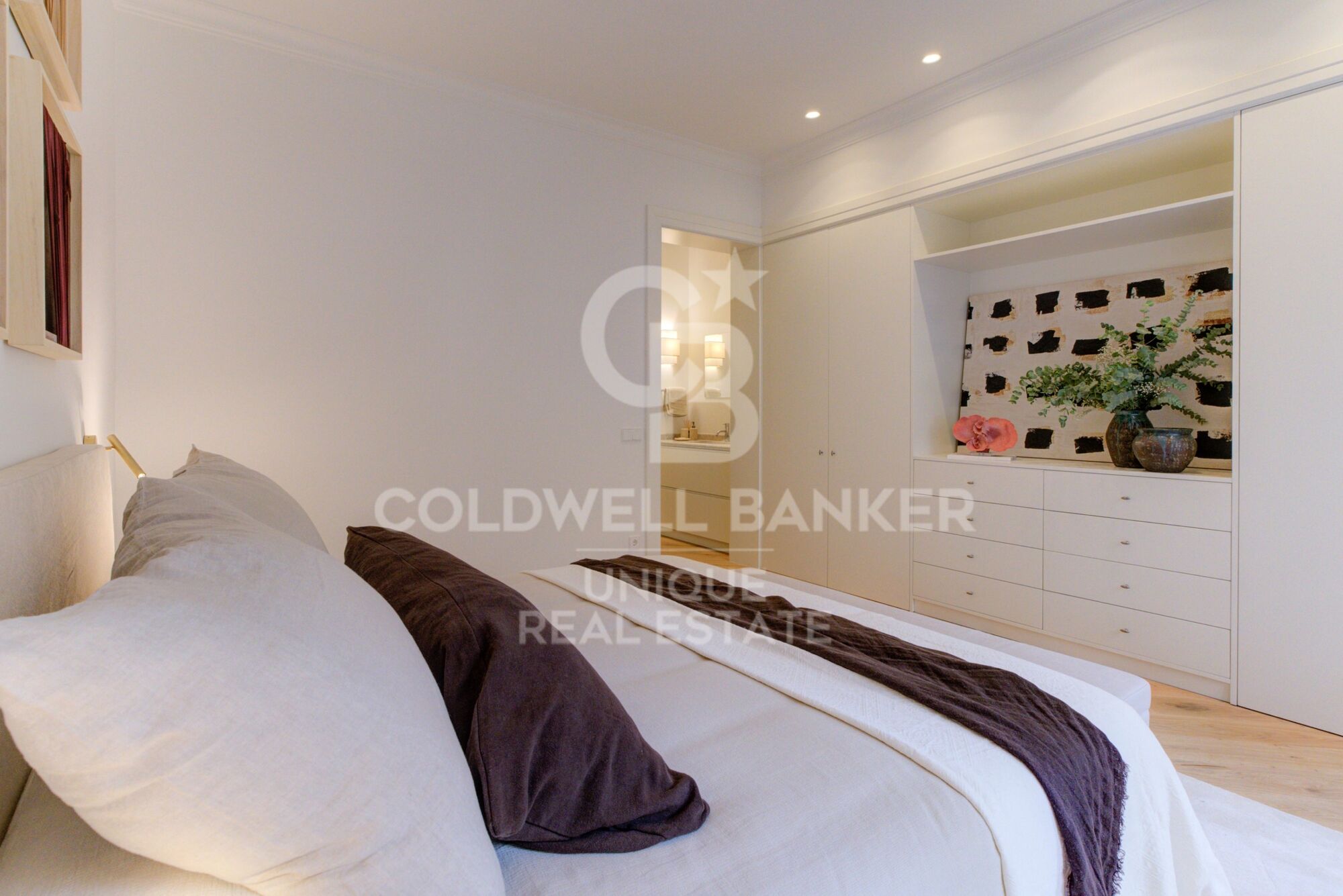 Elegant brand-new apartment on Castellana, Madrid