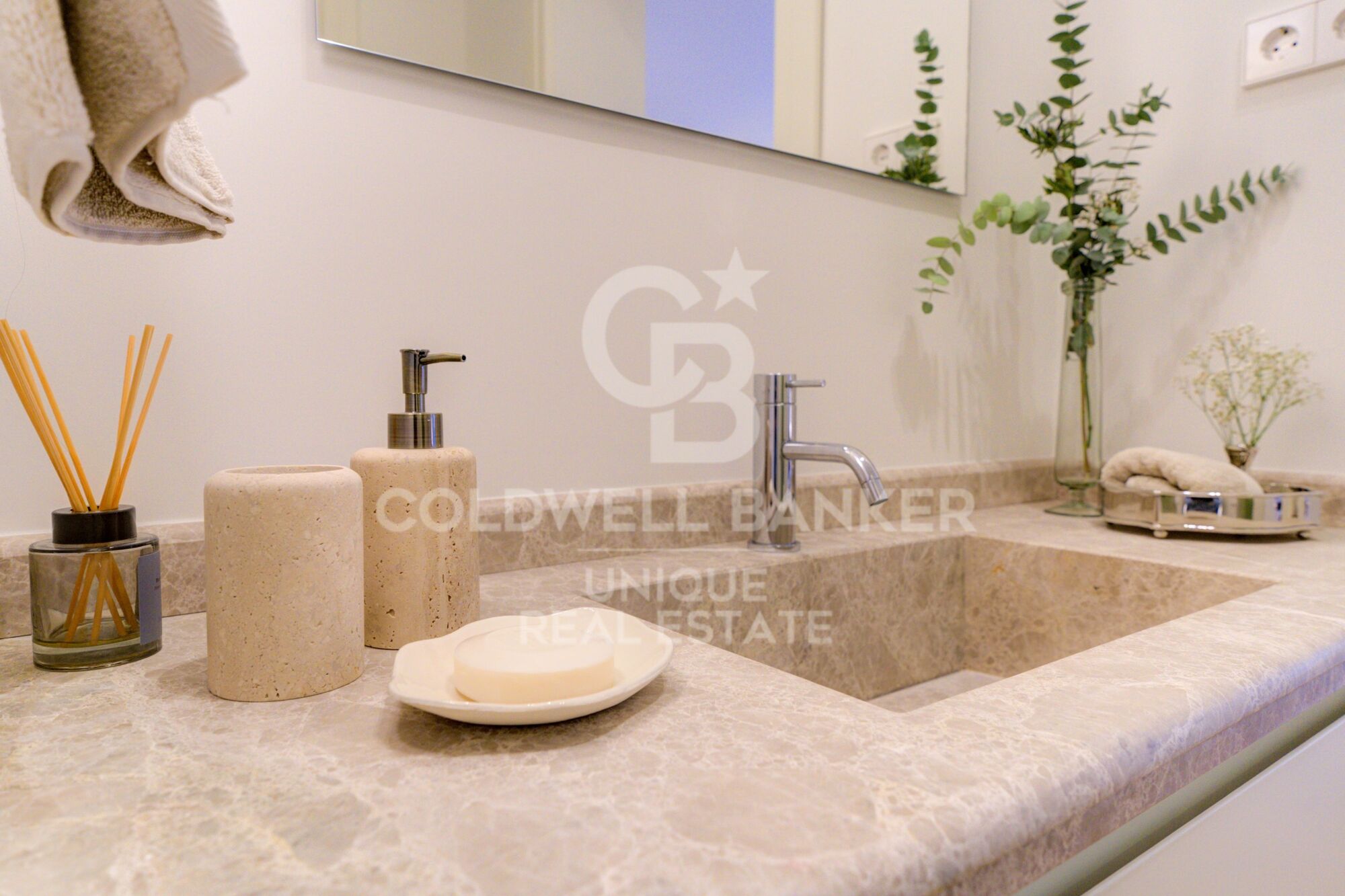 Elegant brand-new apartment on Castellana, Madrid