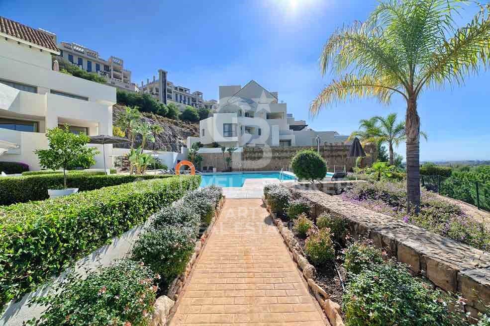 Stunning Duplex Penthouse in Los Flamingos Golf Resort