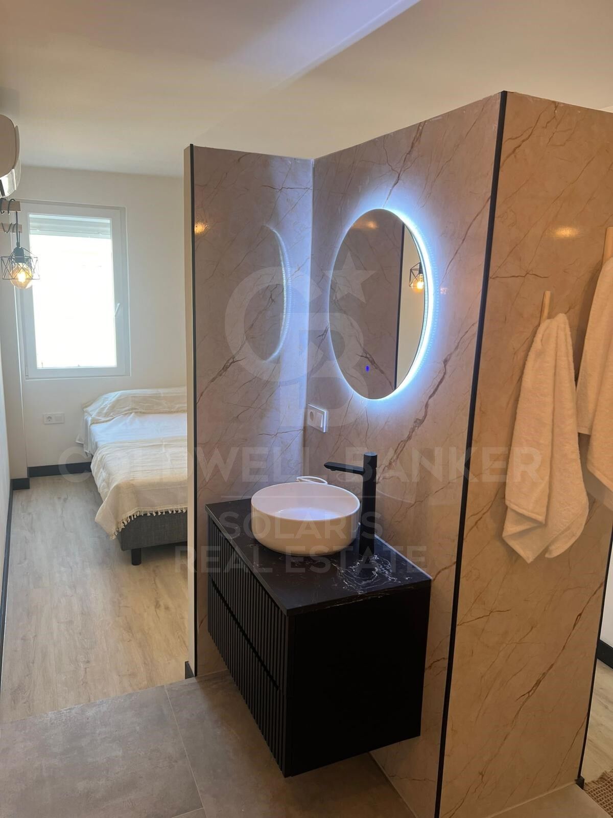 Tu refugio junto al mar: Elegancia y confort en Jávea