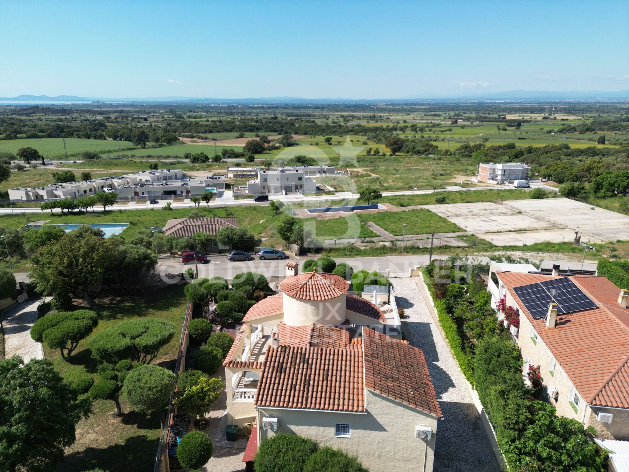 House in Palau Saverdera with a tourist license and pool