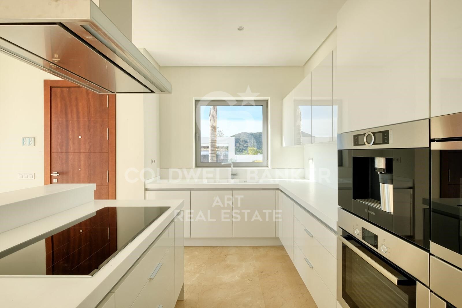 New built quality villa in Puerto del Capitan, Benahavís