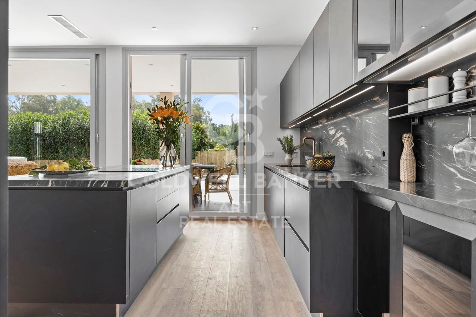 Stunning Newly Built Villa on the Beachside of San Pedro de Alcántara
