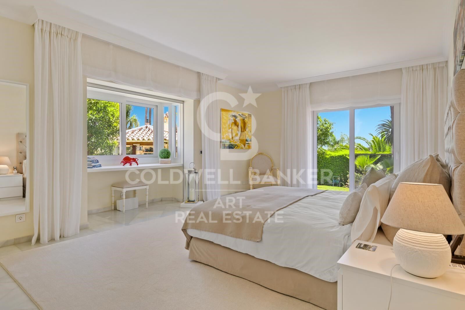 Exquisita fusión de elegancia contemporánea y encanto andaluz, La Cerquilla