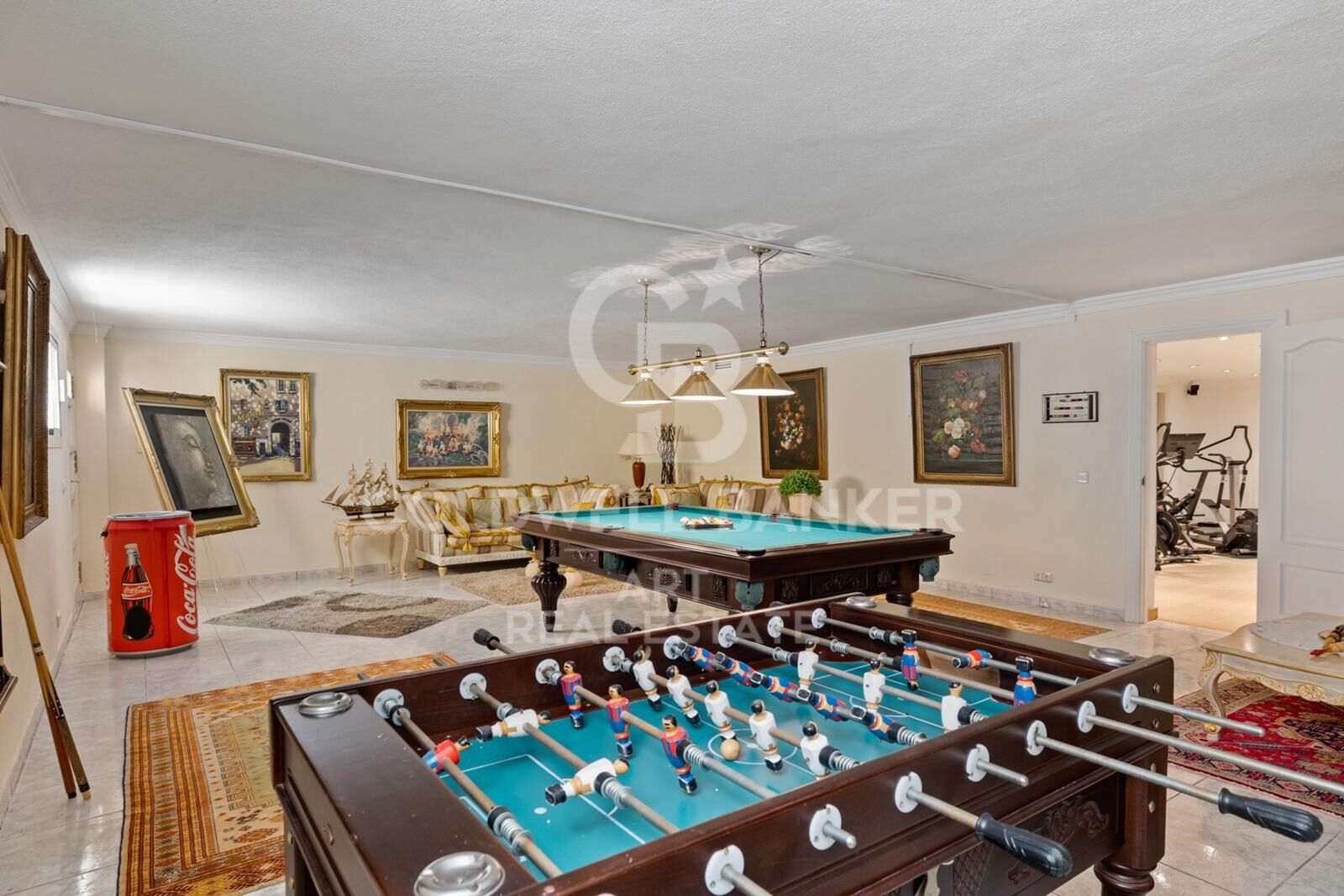 Exquisita fusión de elegancia contemporánea y encanto andaluz, La Cerquilla