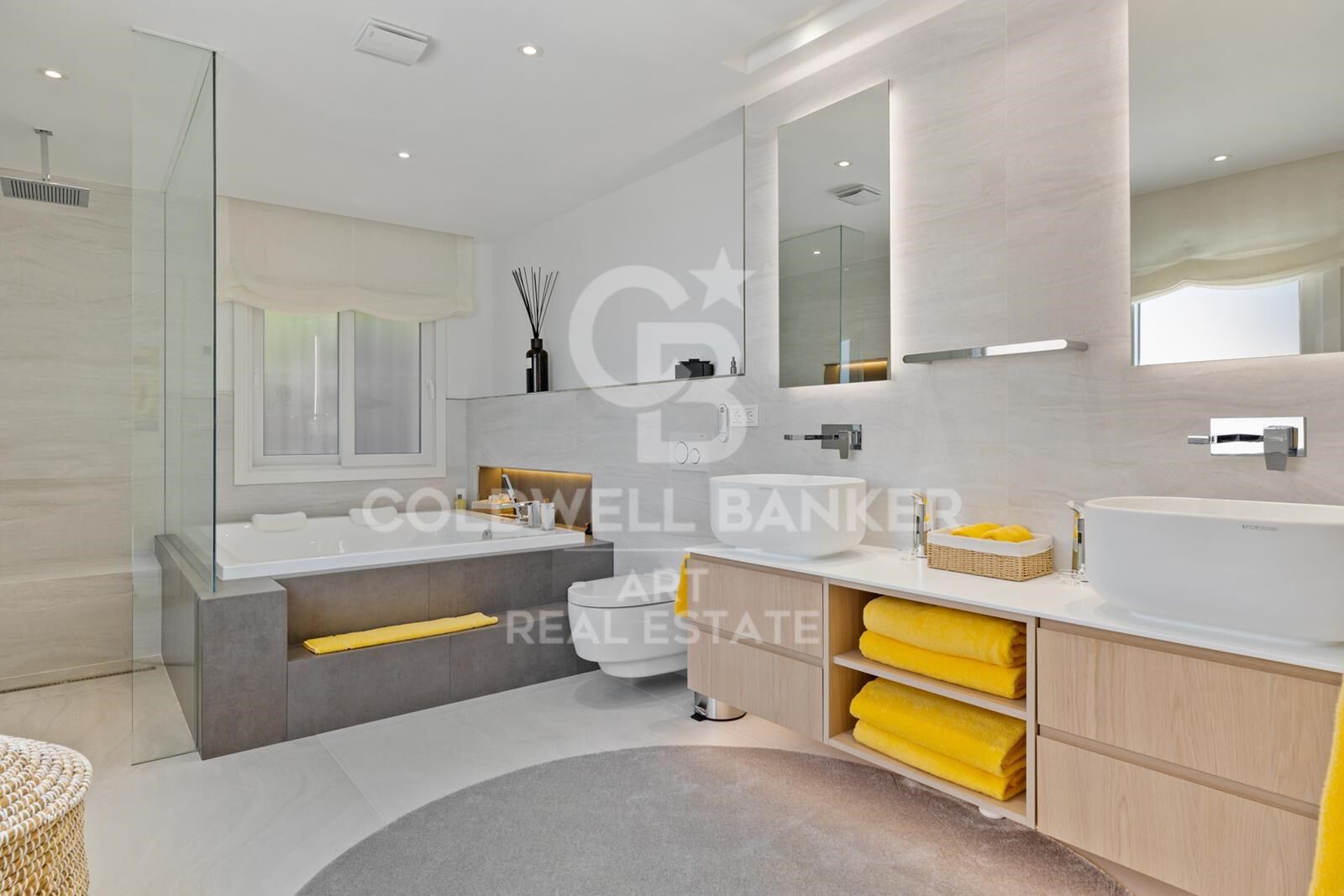 Exquisita fusión de elegancia contemporánea y encanto andaluz, La Cerquilla