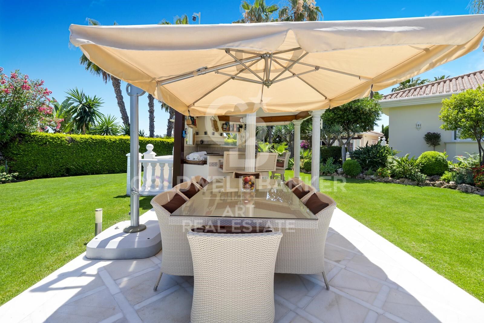 Exquisita fusión de elegancia contemporánea y encanto andaluz, La Cerquilla