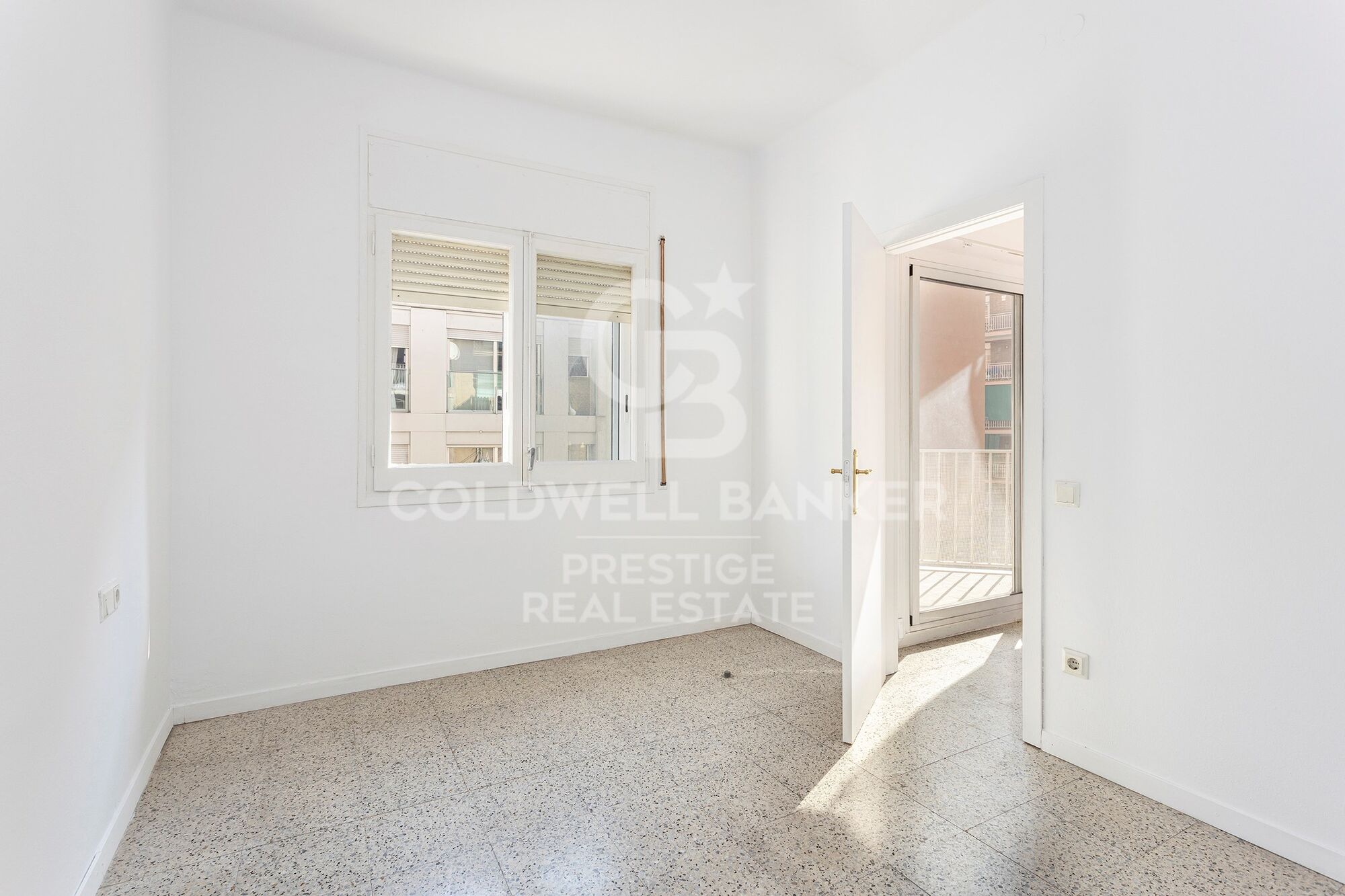 Flat 2 Bedrooms Sale Barcelona