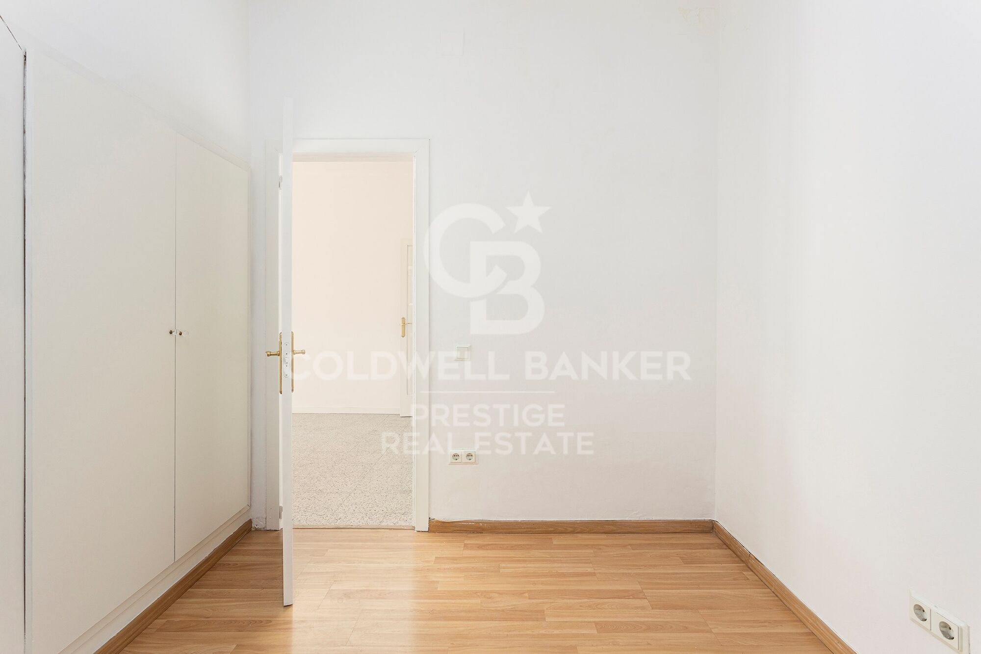 Flat 2 Bedrooms Sale Barcelona