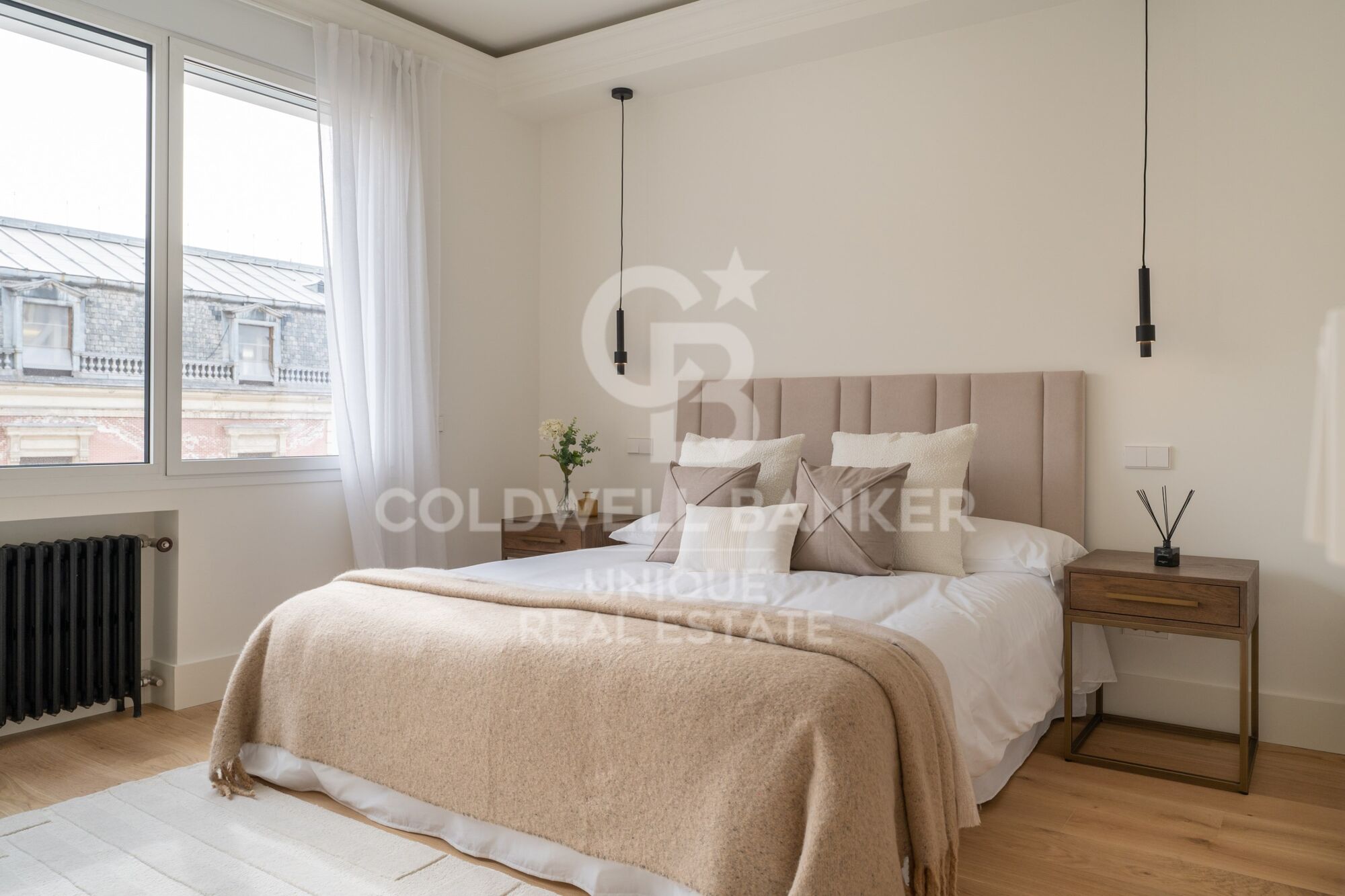 Exclusive brand-new apartment in Jerónimos, Madrid
