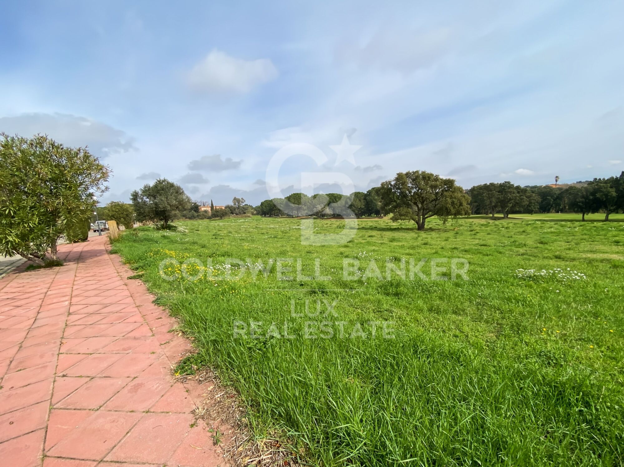 Parcela de 2.498 m² en el Golf de Peralada