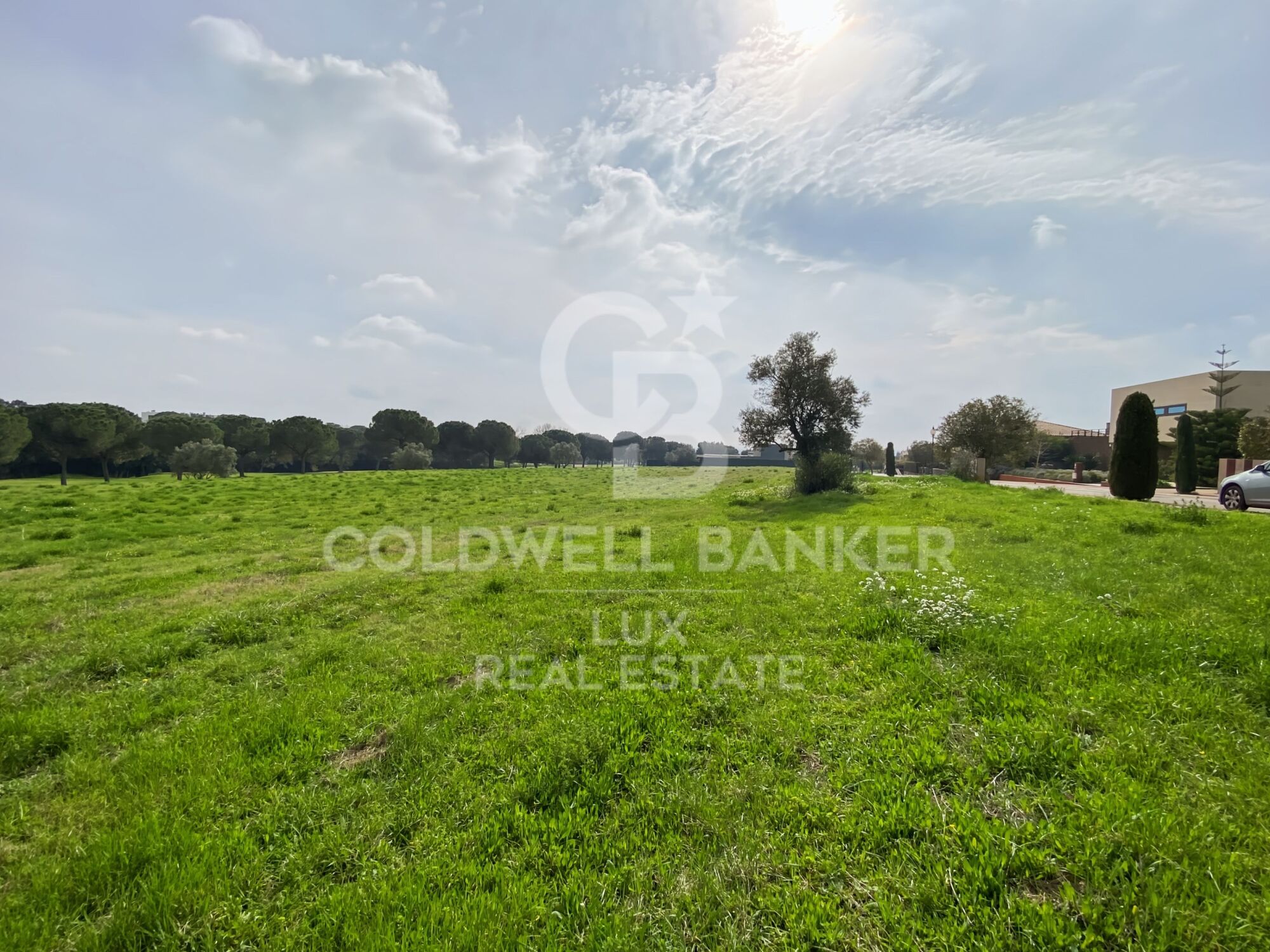 Grundstück von 2.498 m² am Golf de Peralada