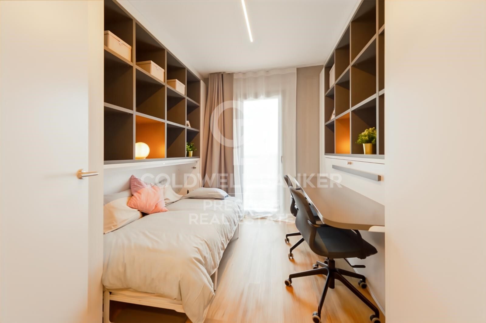 New-build penthouse with a 62 m² terrace