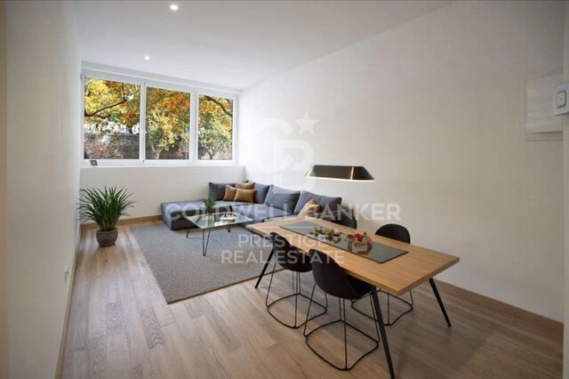 Todo exterior, reformado, con muebles e electrodomésticos