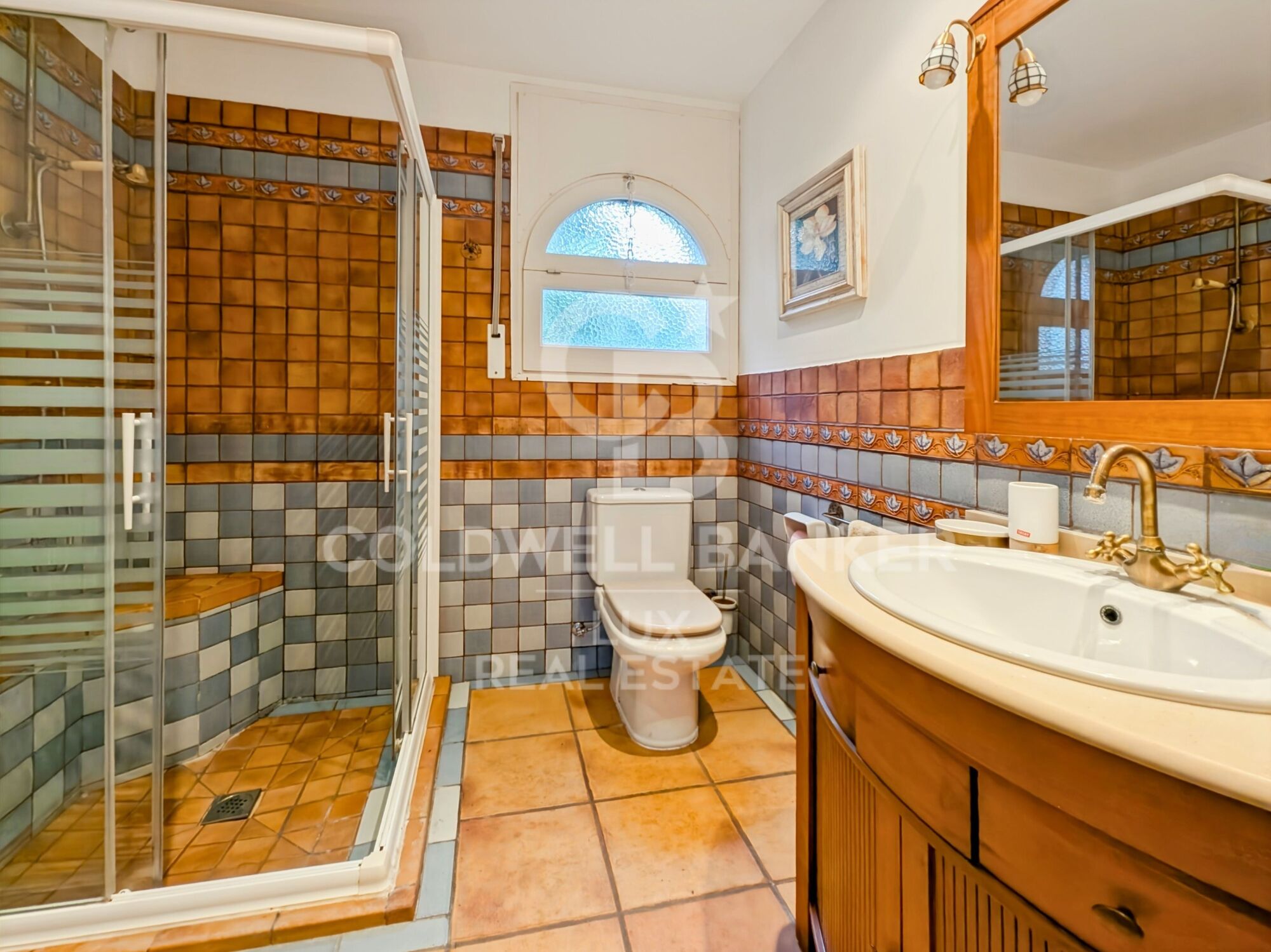 Villa mit 30 m Liegeplatz im breiten Kanal, Empuriabrava