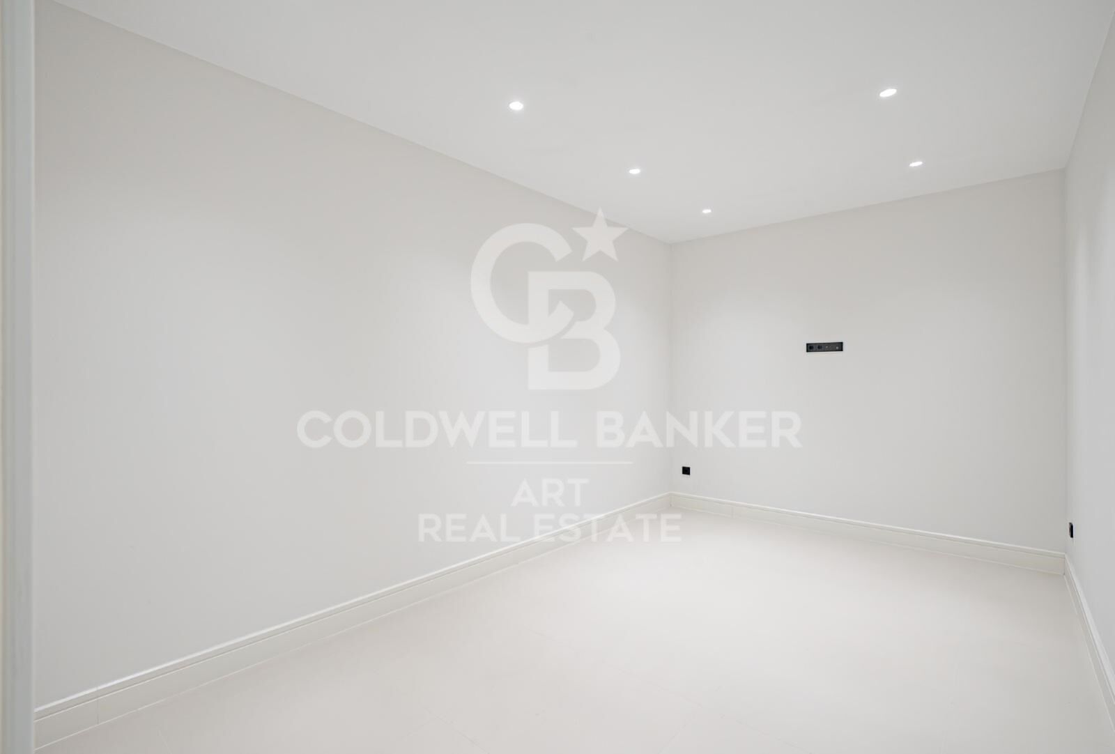 Modern villa in Golden Mile, Marbella