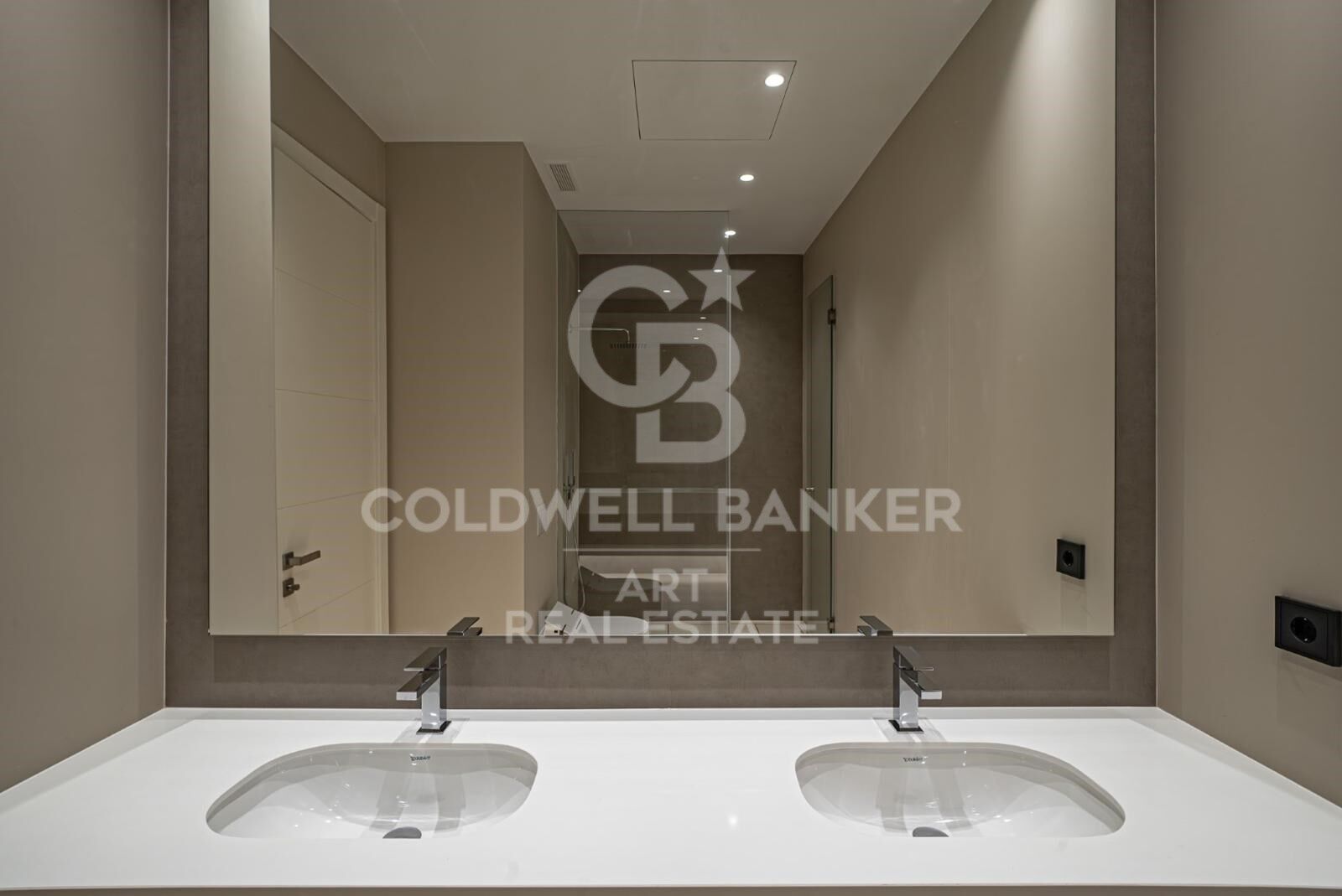 Modern villa in Golden Mile, Marbella