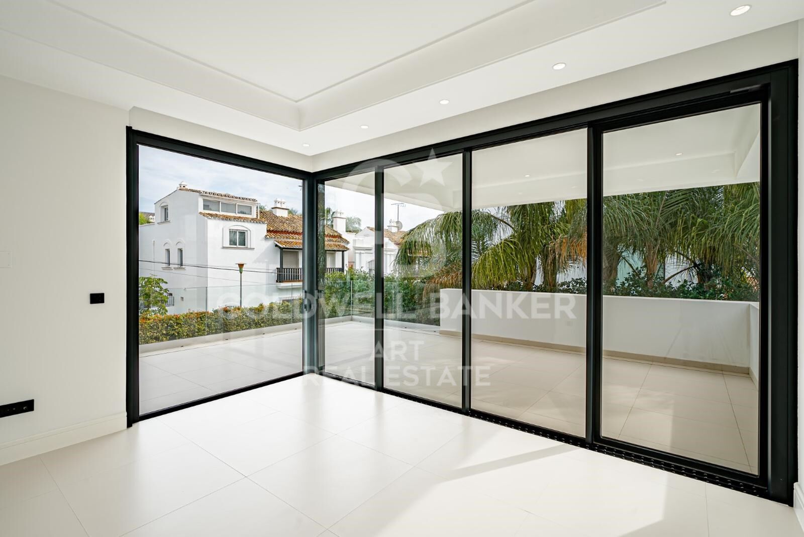 Modern villa in Golden Mile, Marbella