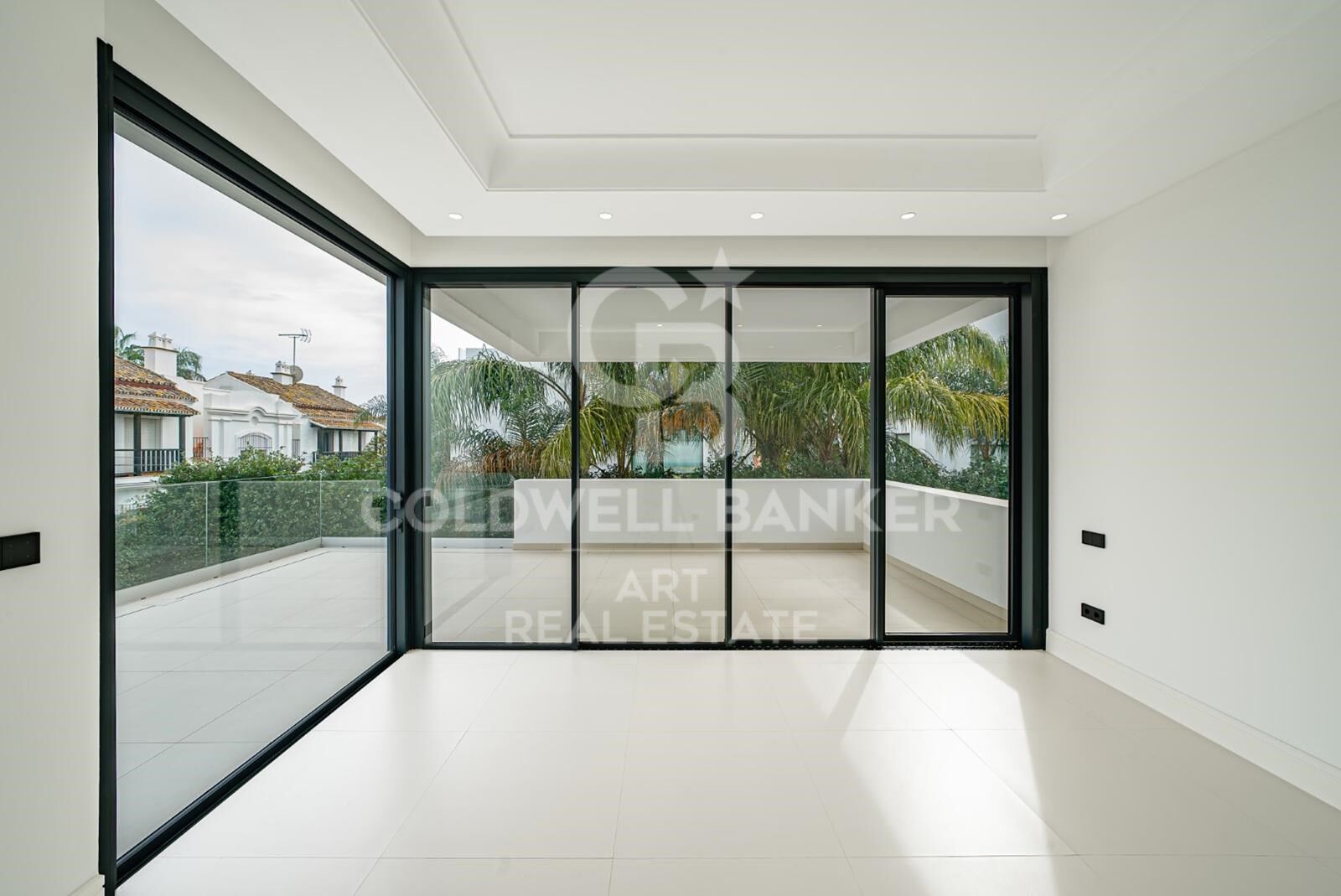 Modern villa in Golden Mile, Marbella