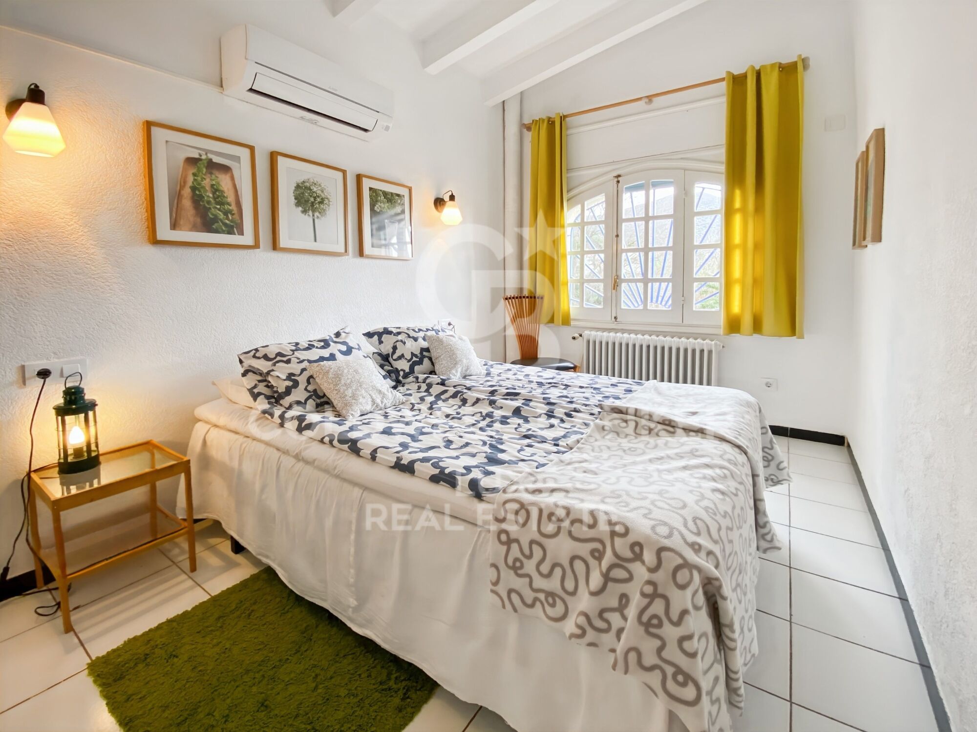 Maison d'hôtes avec licence, jardin, piscine et nombreuses possibilités d'extension