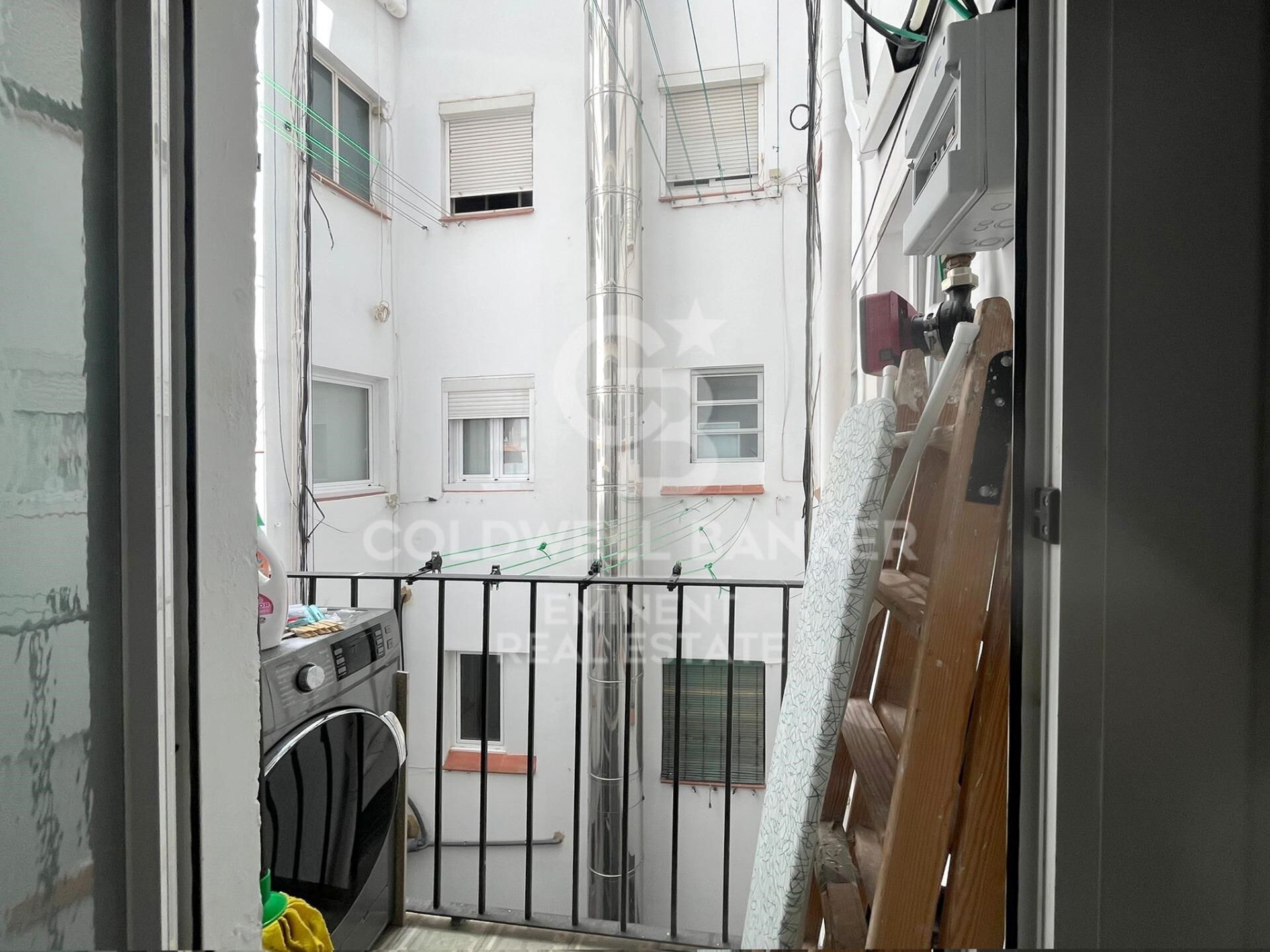 Piso alto y tranquilo en calle París