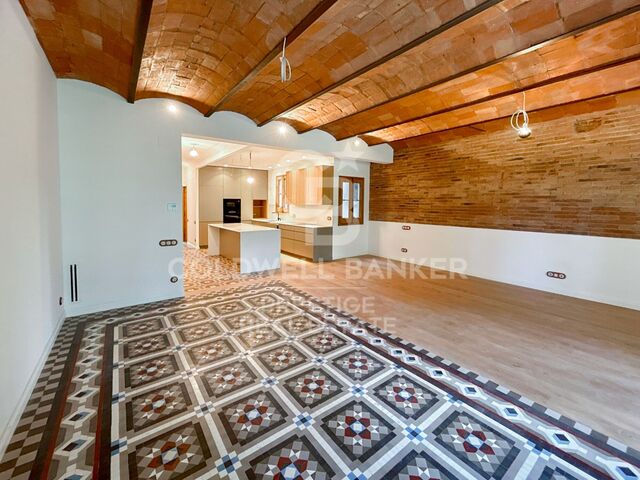 Brand new apartment with 3 suites in Eixample Dreta, Barcelona