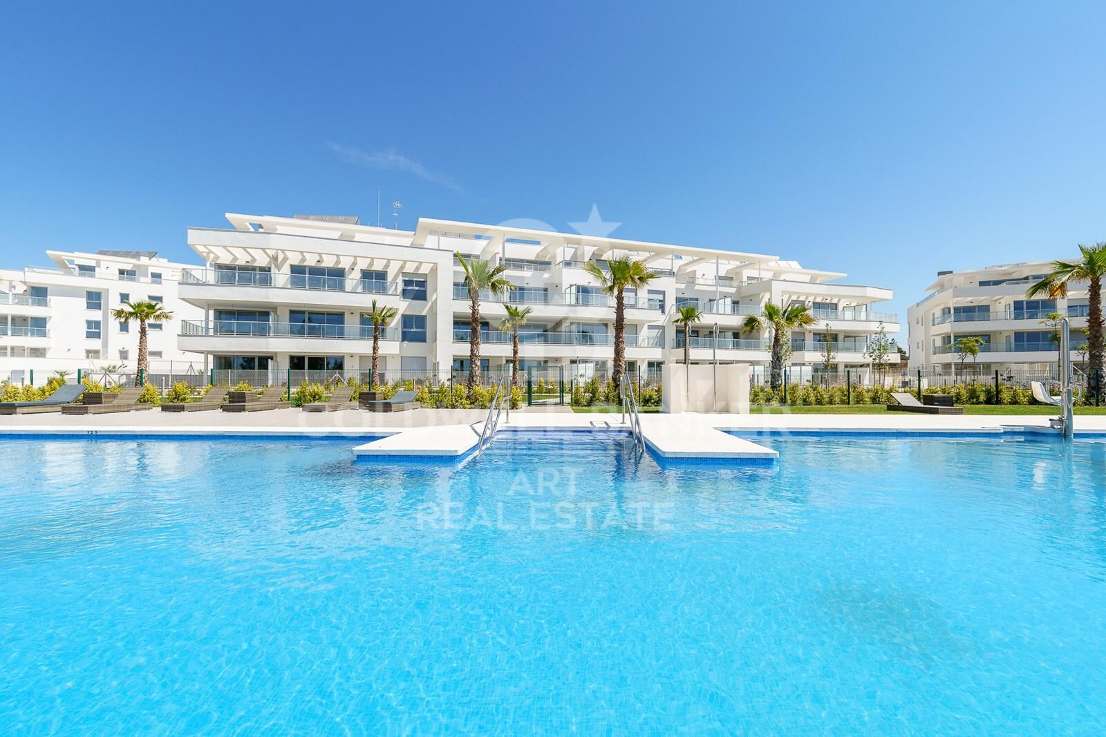 Exklusives Wohnen mit neuem Wohnkonzept in Mijas Costa
