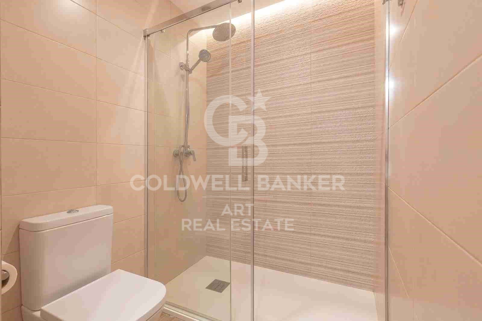 Renovated and spacious apartment in the heart of Puente Romano, Marbella