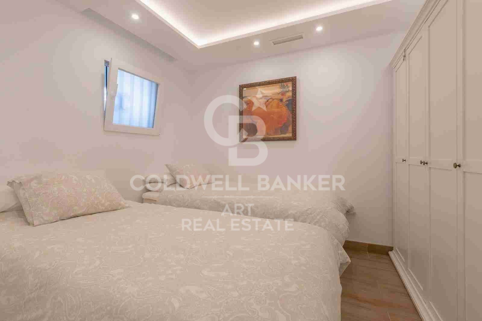 Apartamento renovado y espacioso en el corazón de Puente Romano, Marbella