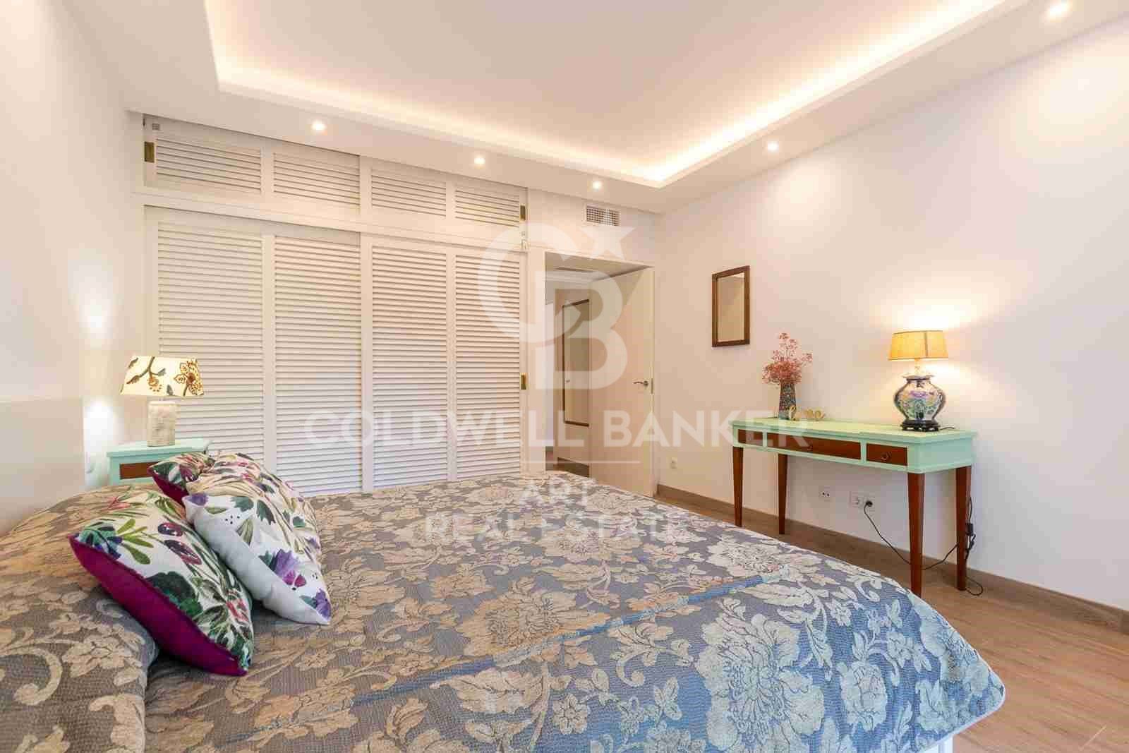 Appartement rénové et spacieux au cur de Puente Romano, Marbella.