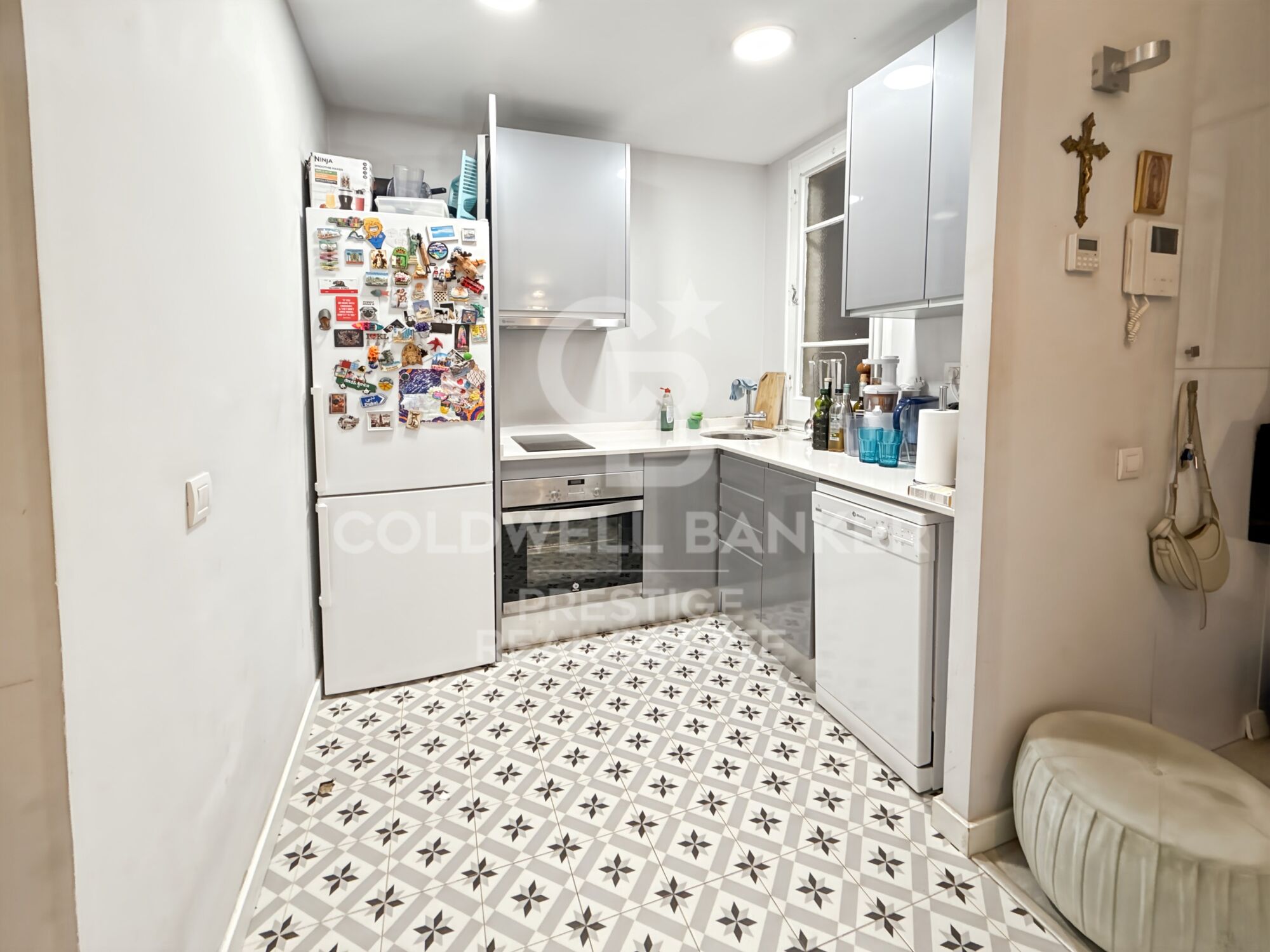 Apartment for sale just steps from Passeig de Sant Joan
