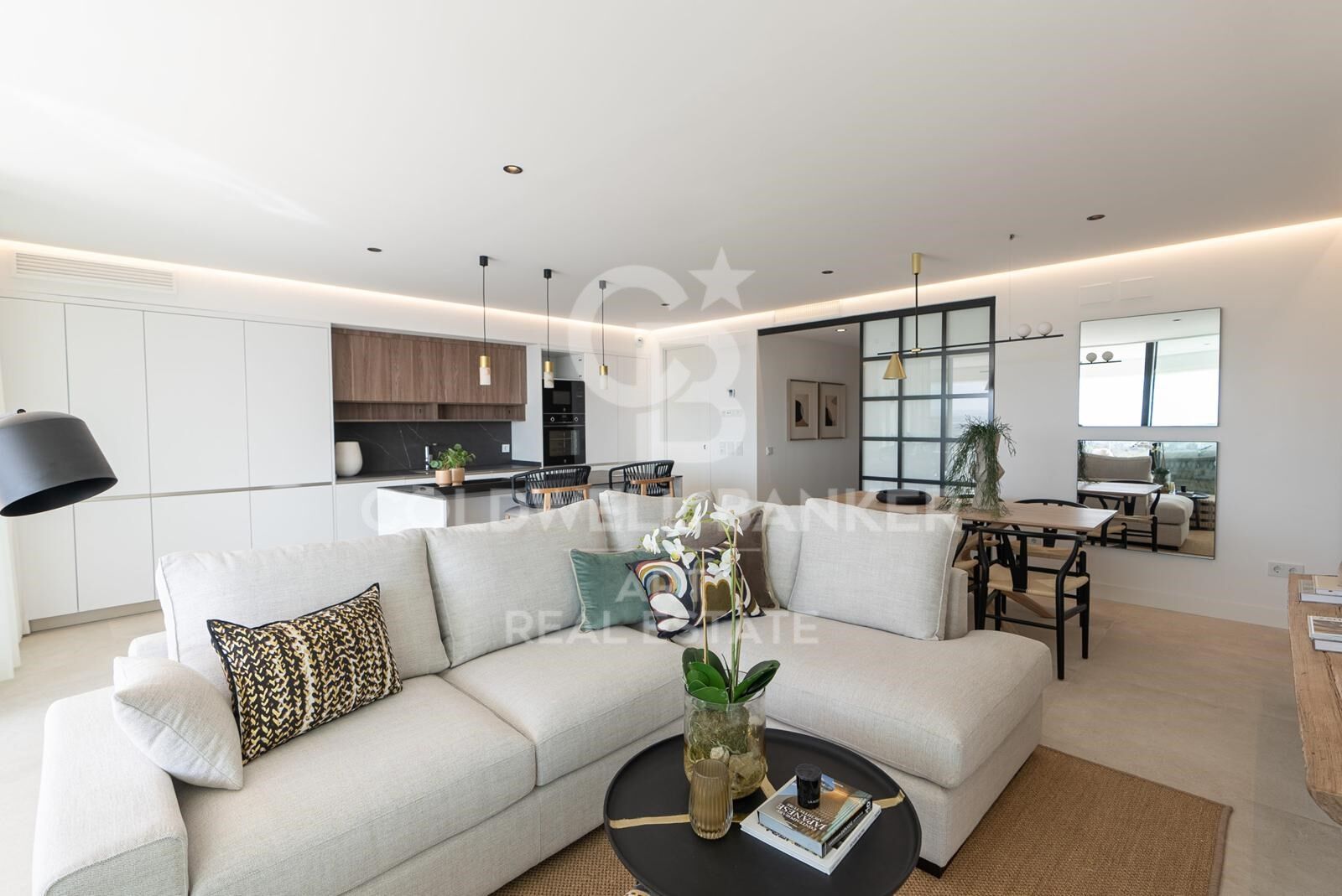 Luxury apartments in Estepona Hills