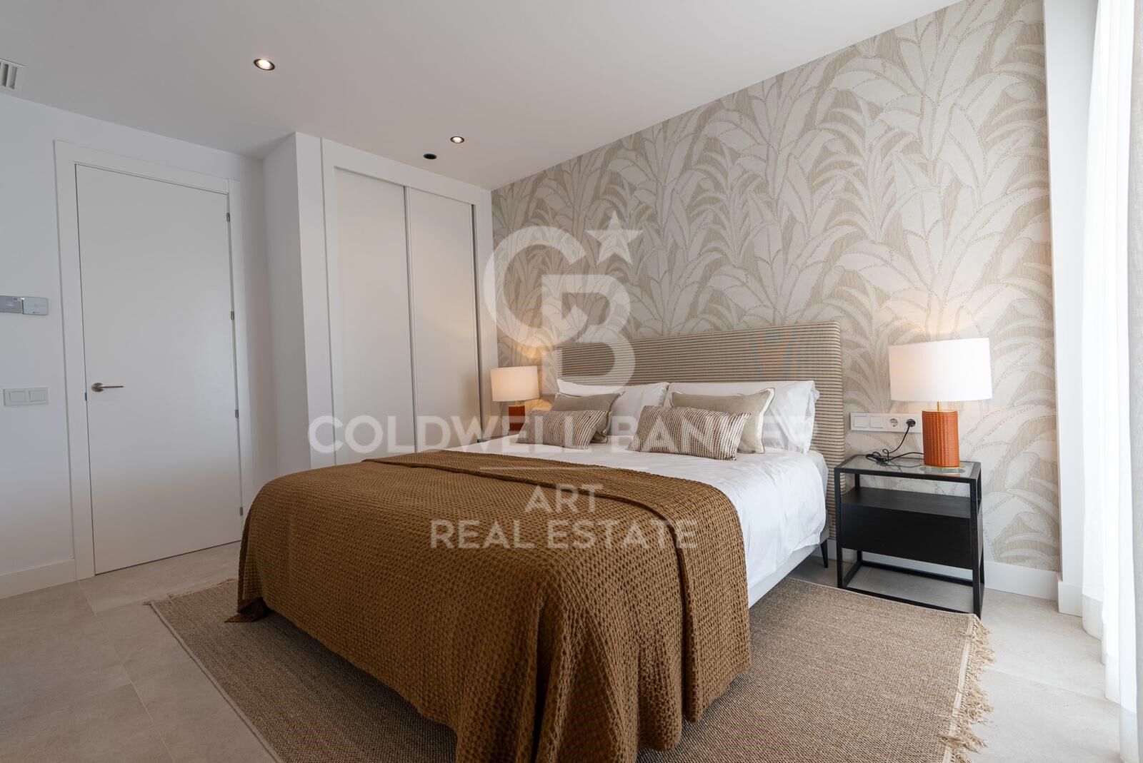 Luxury apartments in Estepona Hills