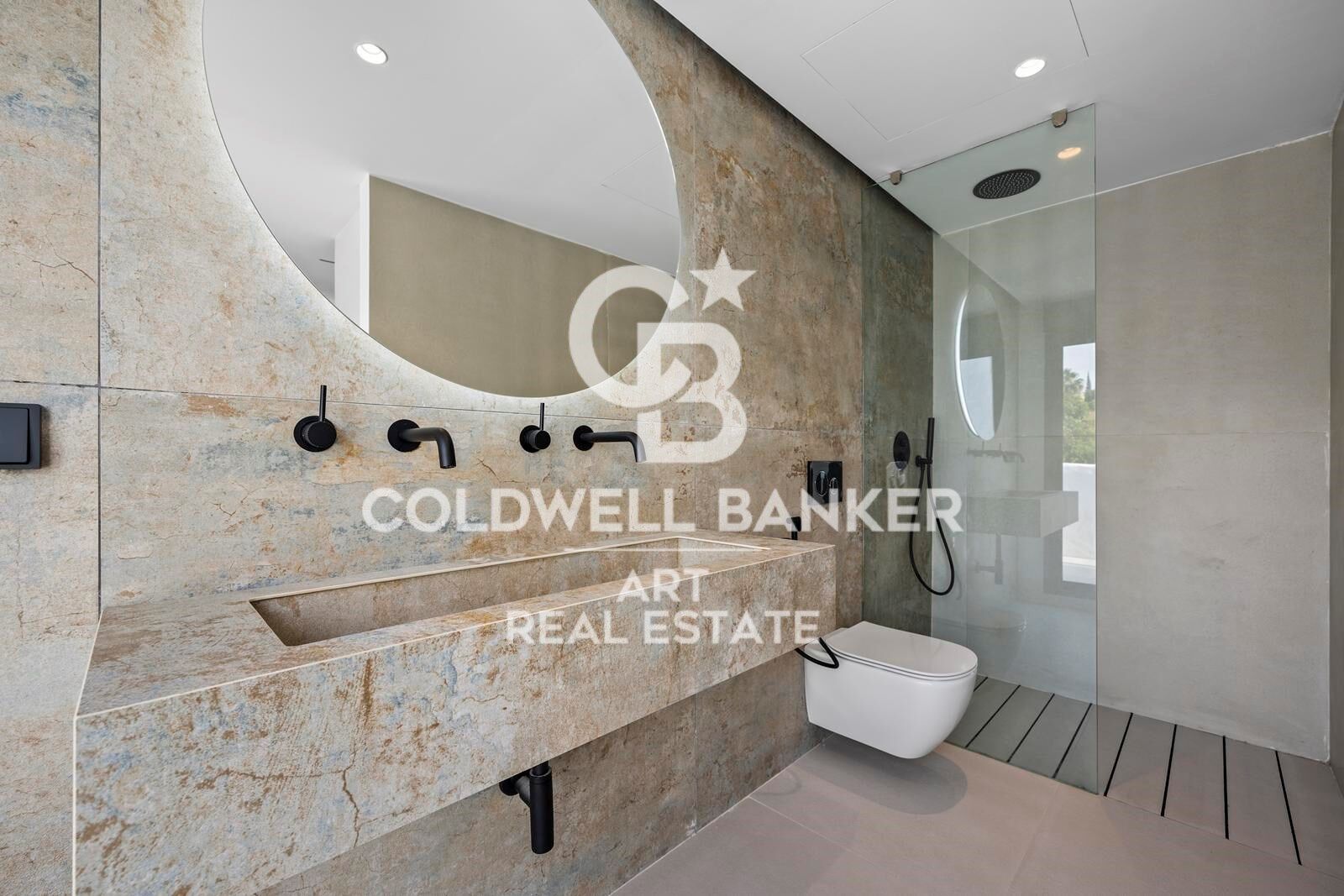 Luxury residential with sea views in Costa del Sol