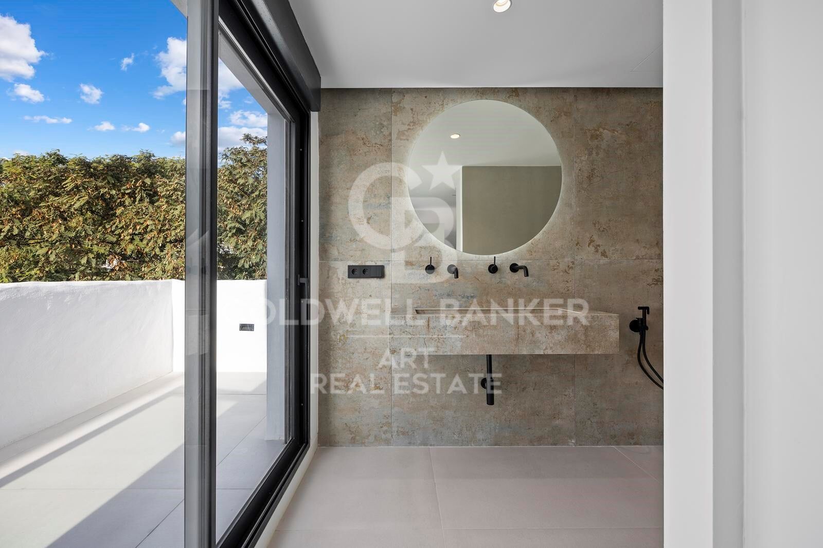 Luxury residential with sea views in Costa del Sol