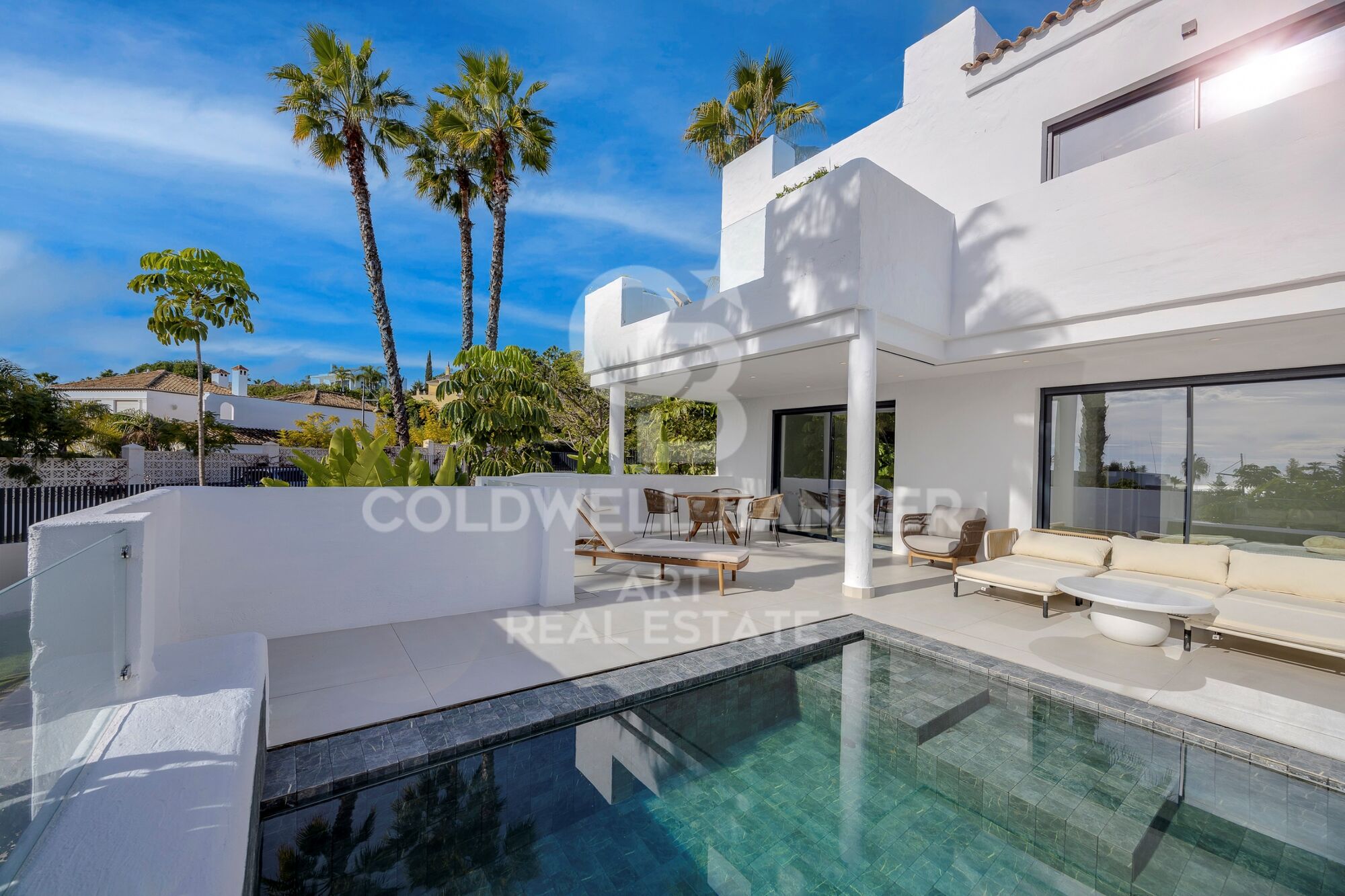 Luxuriöse Wohnanlage mit Meerblick an der Costa del Sol