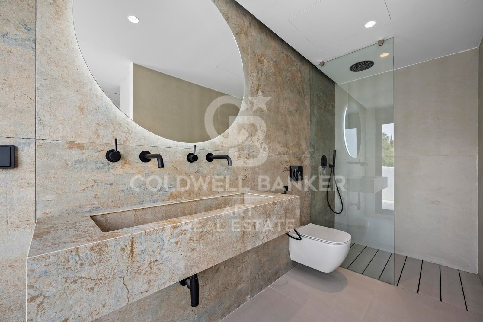 Luxury residential with sea views in Costa del Sol