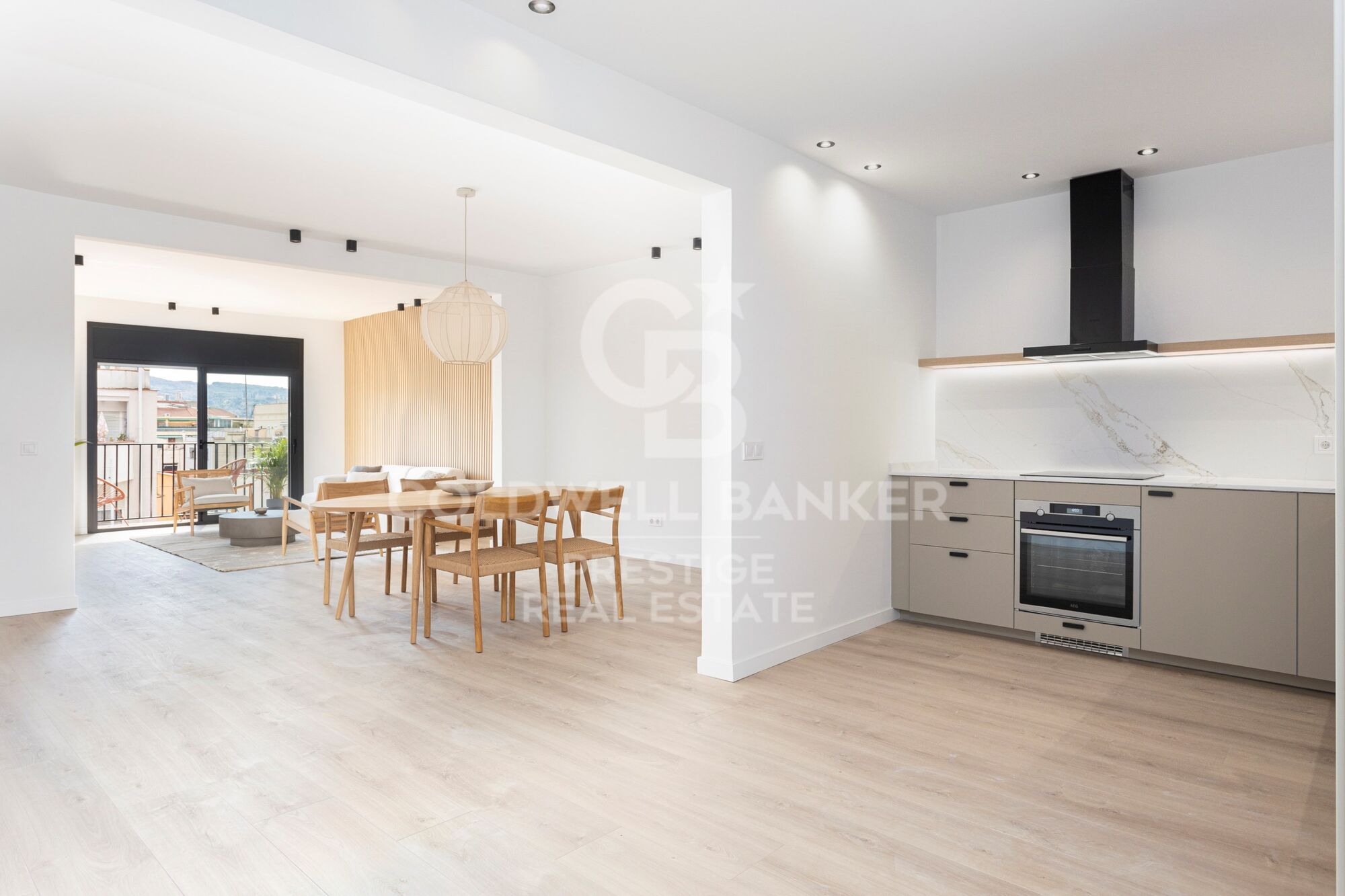 Appartement spectaculaire avec terrasse et 4 chambres