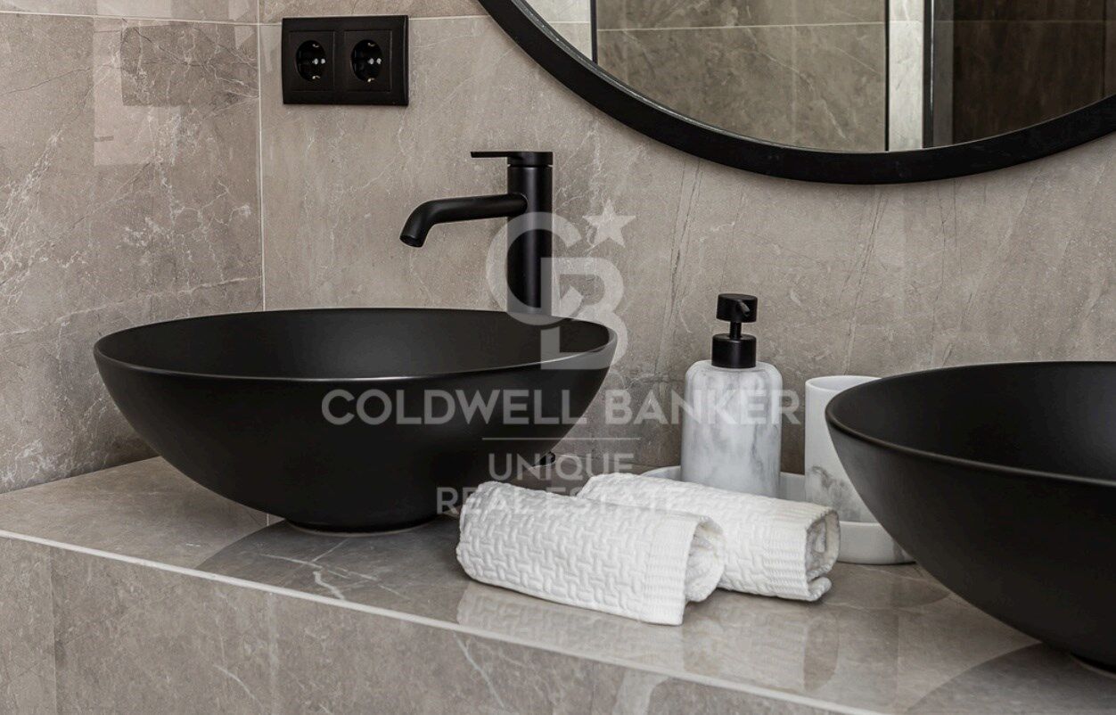 Eleganz und Design im Herzen von Chamberí: Atemberaubendes Haus in Almagro